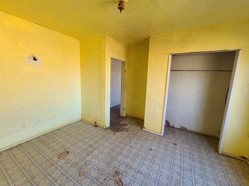 522 N Illinois Street Property Photo 5