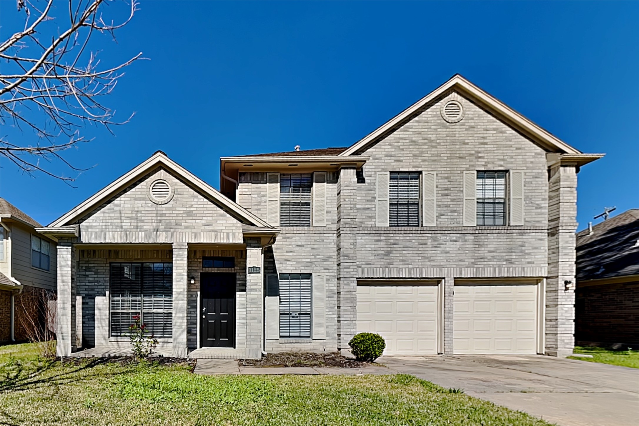 1125 Woodchase Drive Property Photo