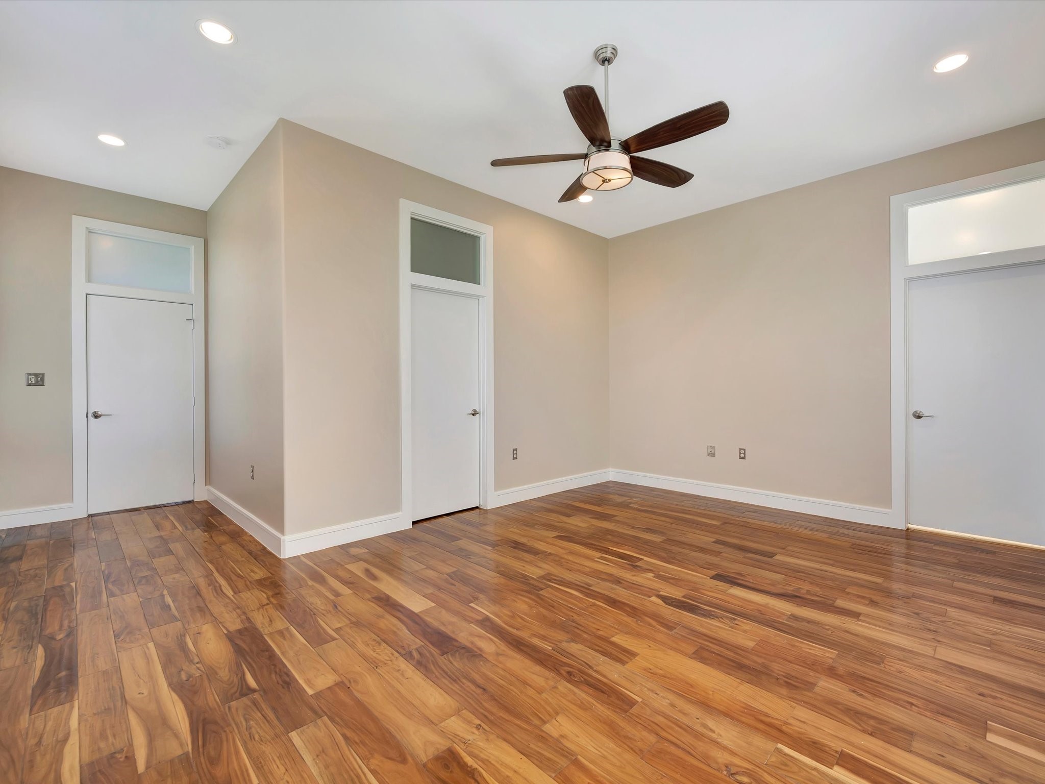 606 2nd St Property Photo 42