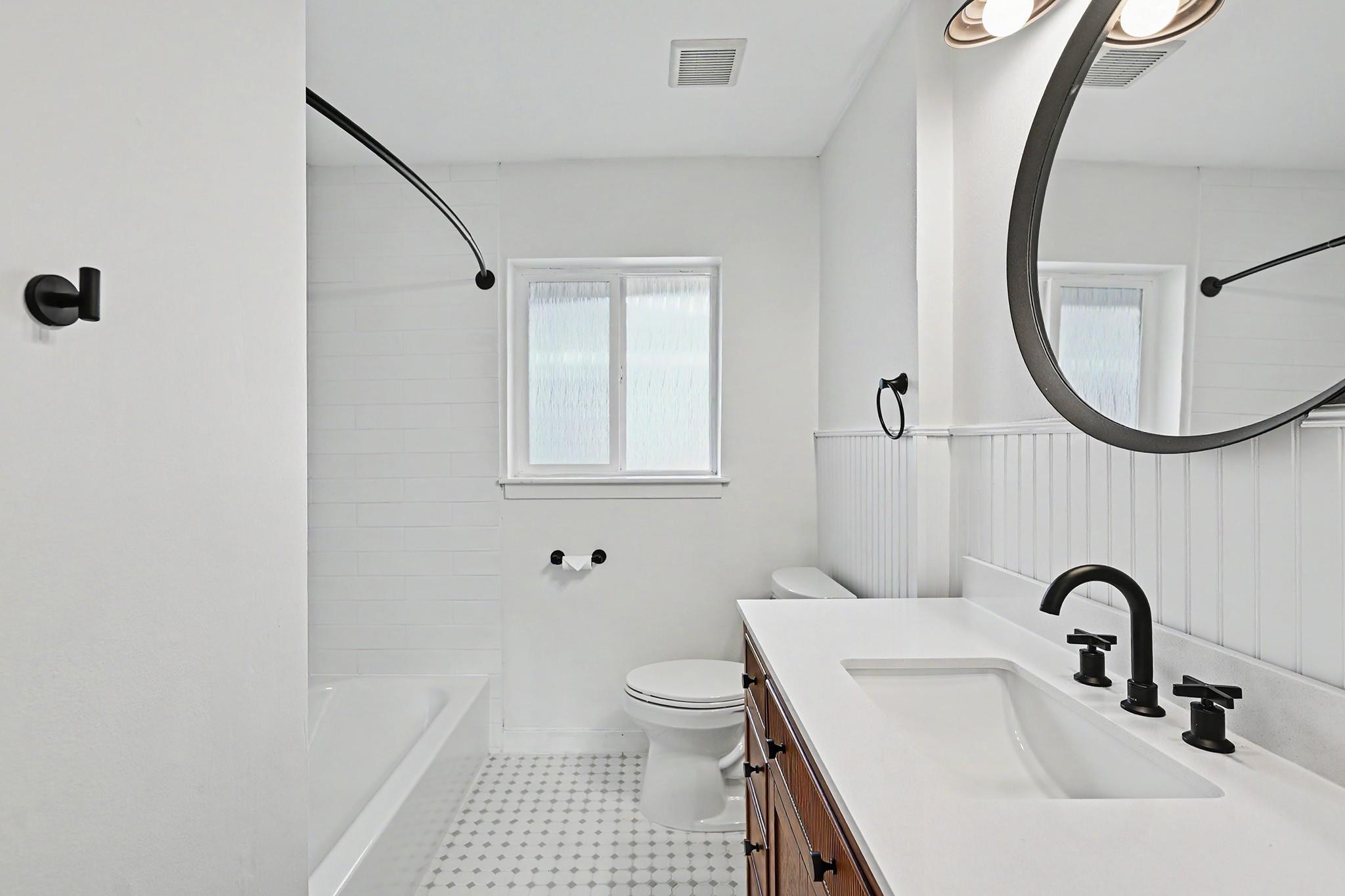 5322 Creekbend Drive, Houston Tx 77096 Property Photo 16