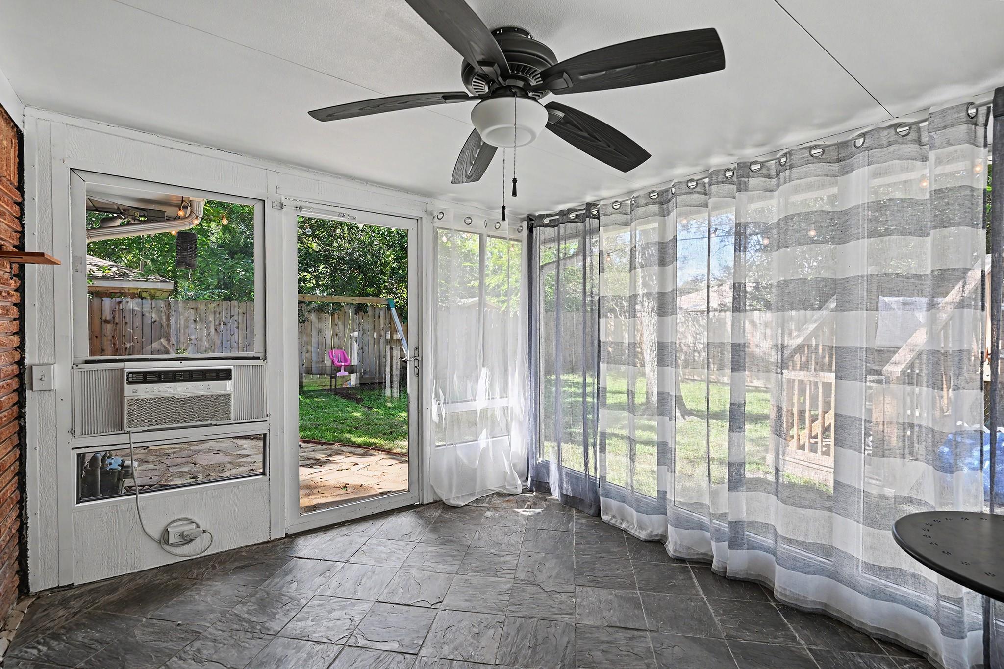 5322 Creekbend Drive, Houston Tx 77096 Property Photo 20