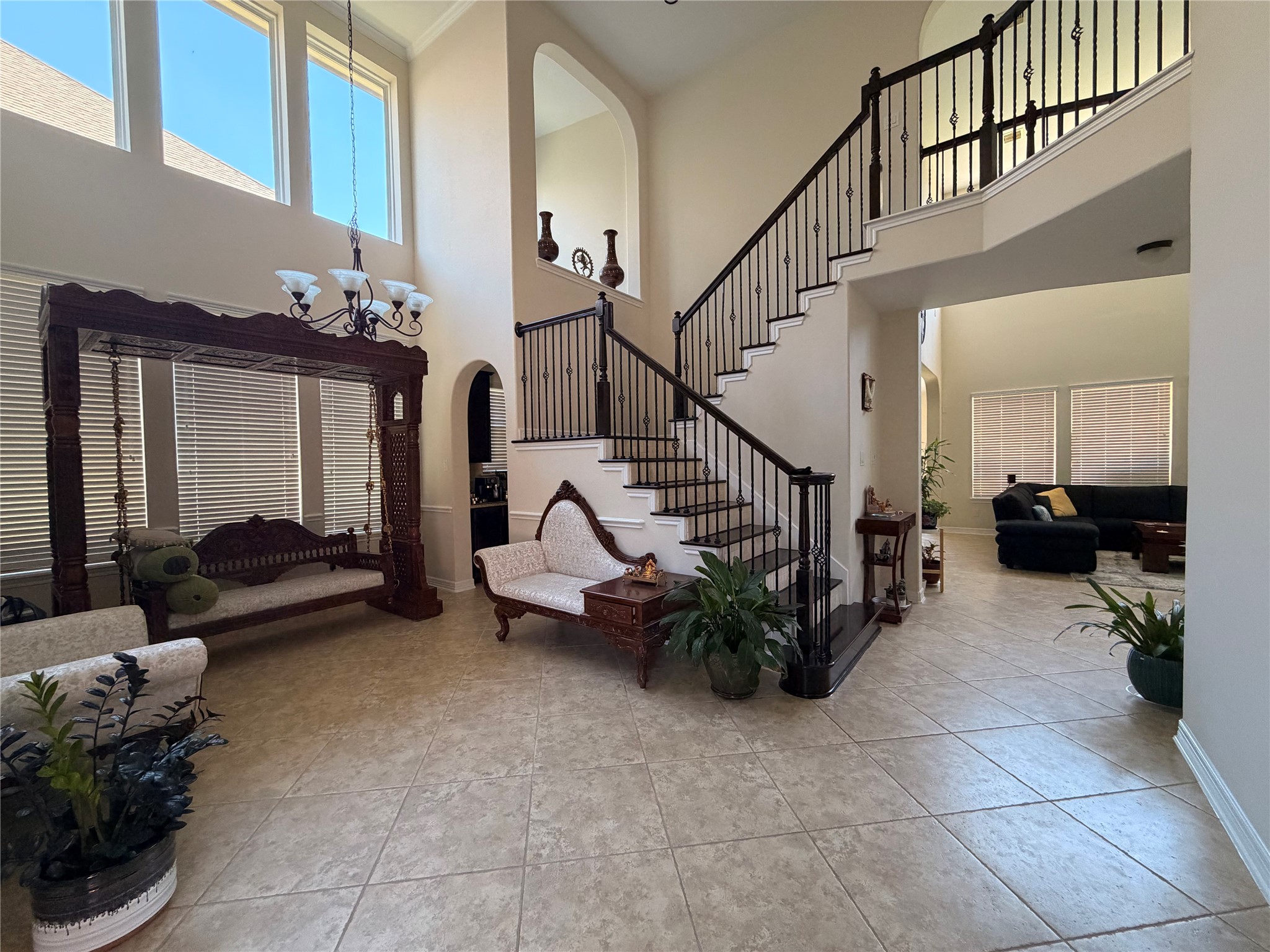 4139 Scenic Valley Lane Property Photo 2