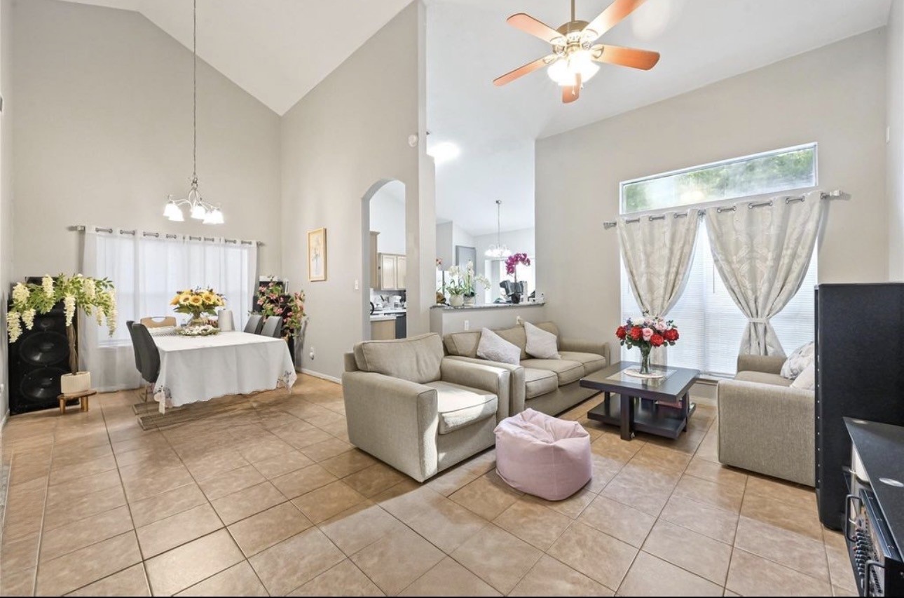 9439 Crystal Cove Circle Property Photo 7