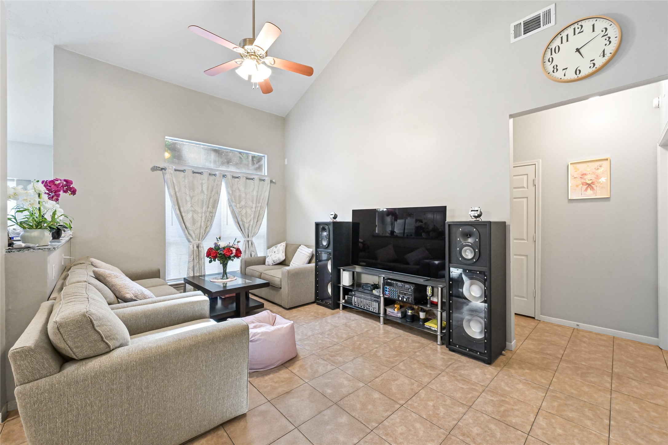 9439 Crystal Cove Circle Property Photo 8