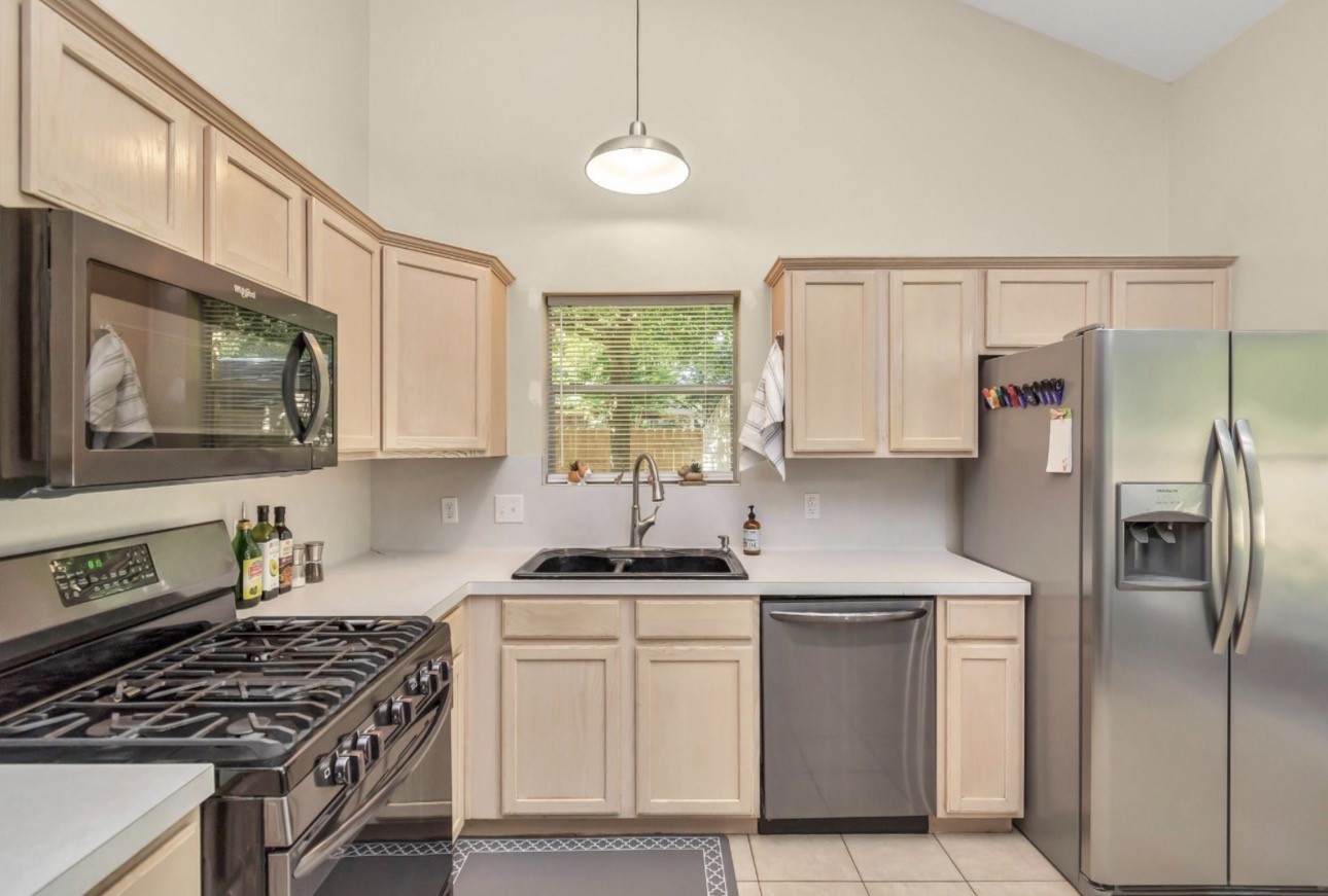 9439 Crystal Cove Circle Property Photo 10