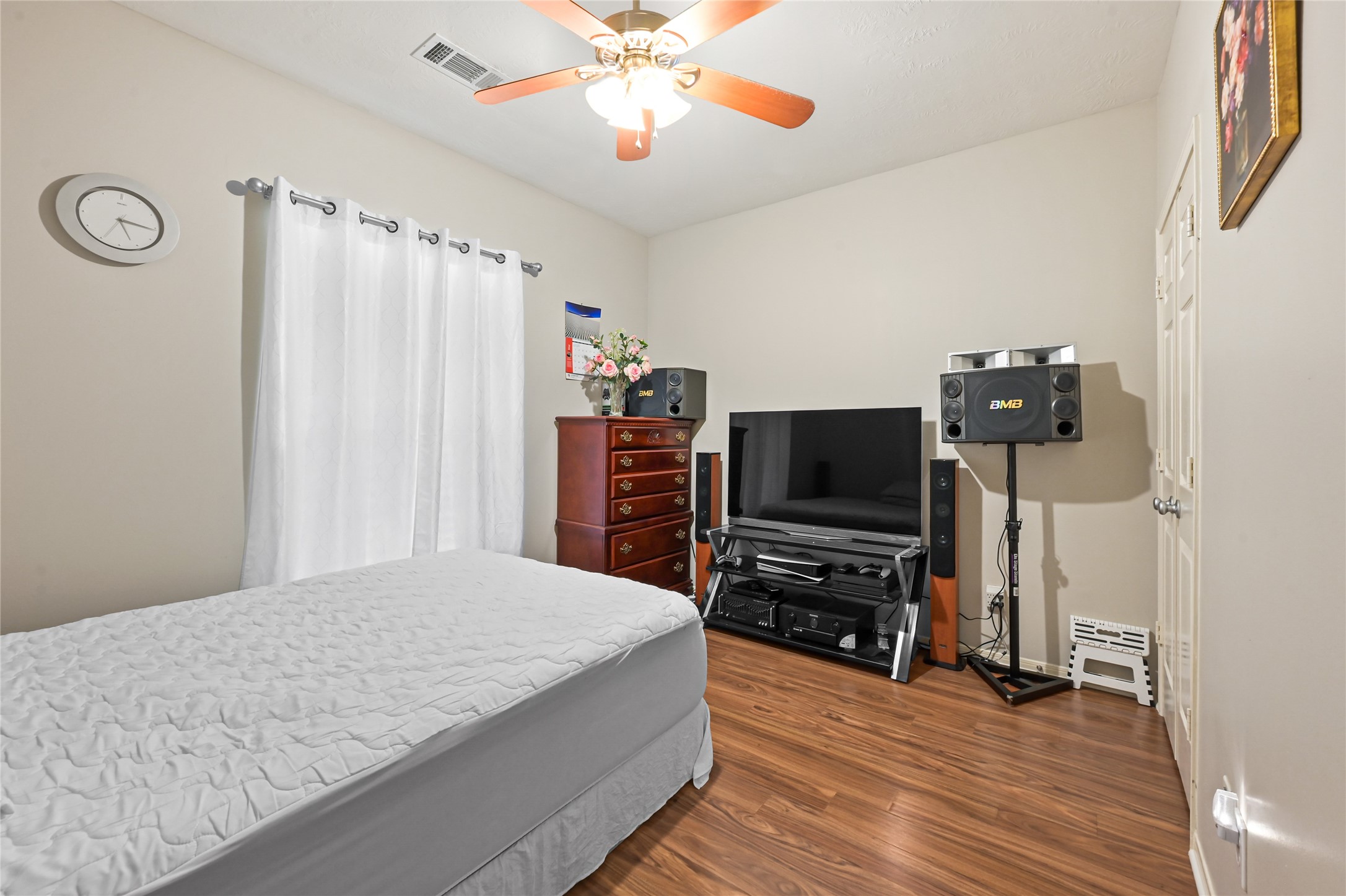 9439 Crystal Cove Circle Property Photo 13