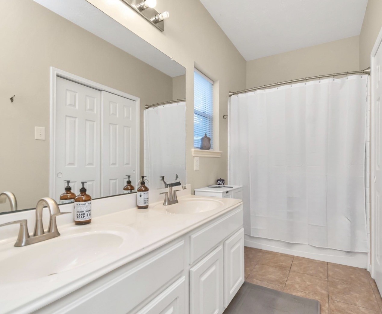 9439 Crystal Cove Circle Property Photo 18