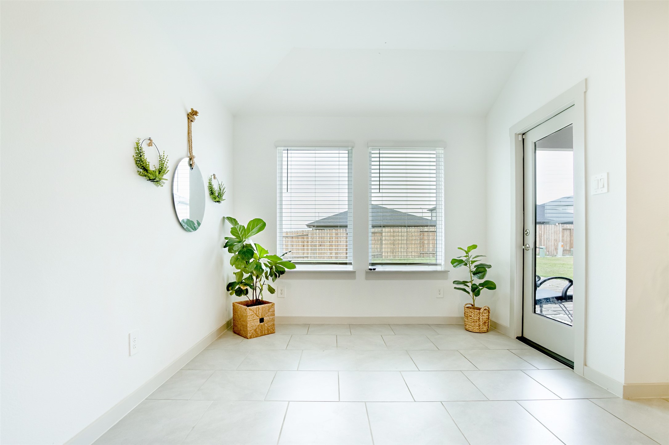28934 Yachting Point Lane Property Photo 3