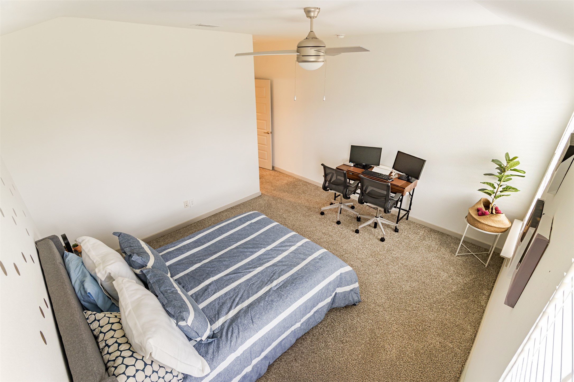 28934 Yachting Point Lane Property Photo 16