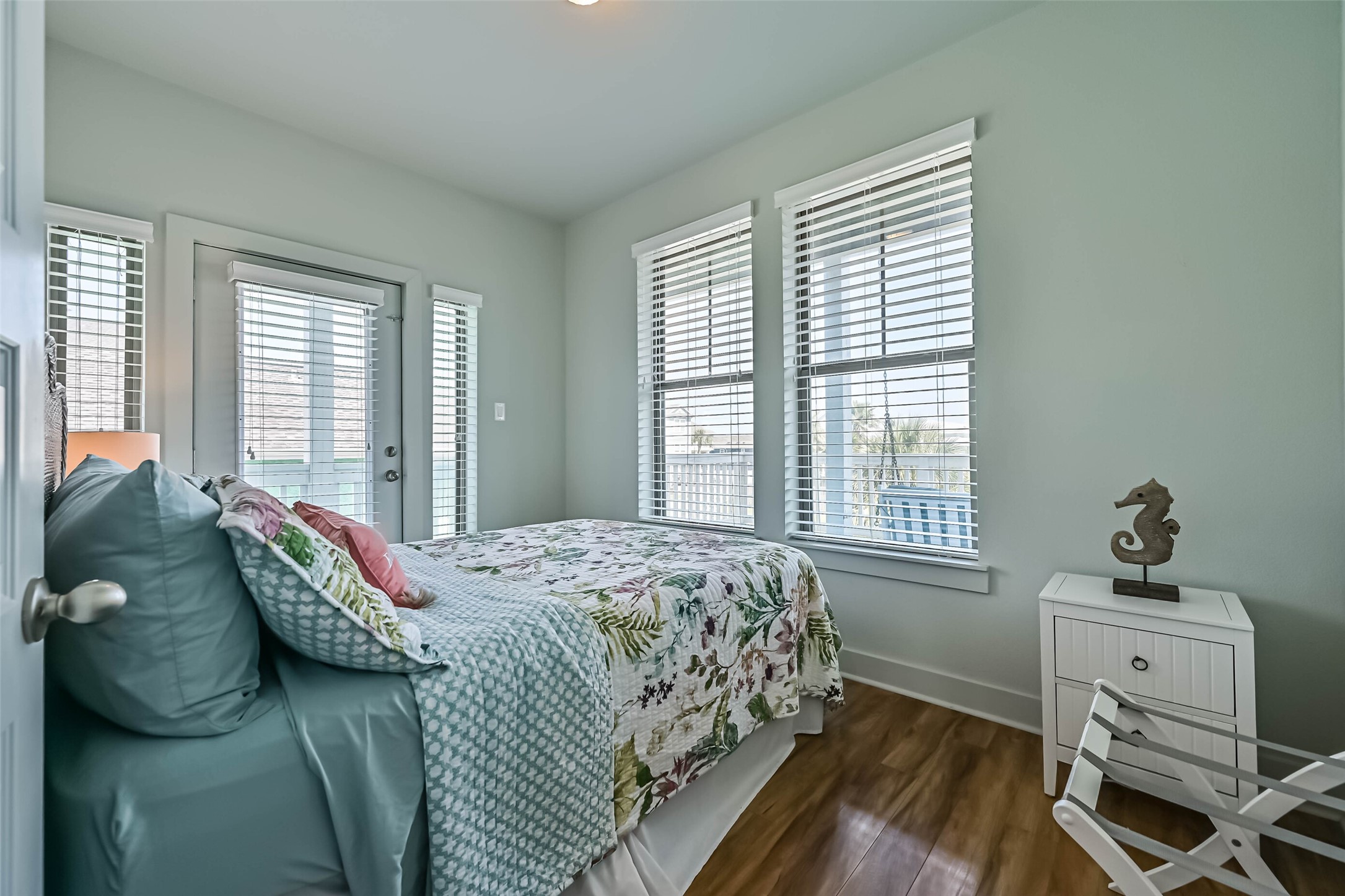 4214 Spanish Main Property Photo 18