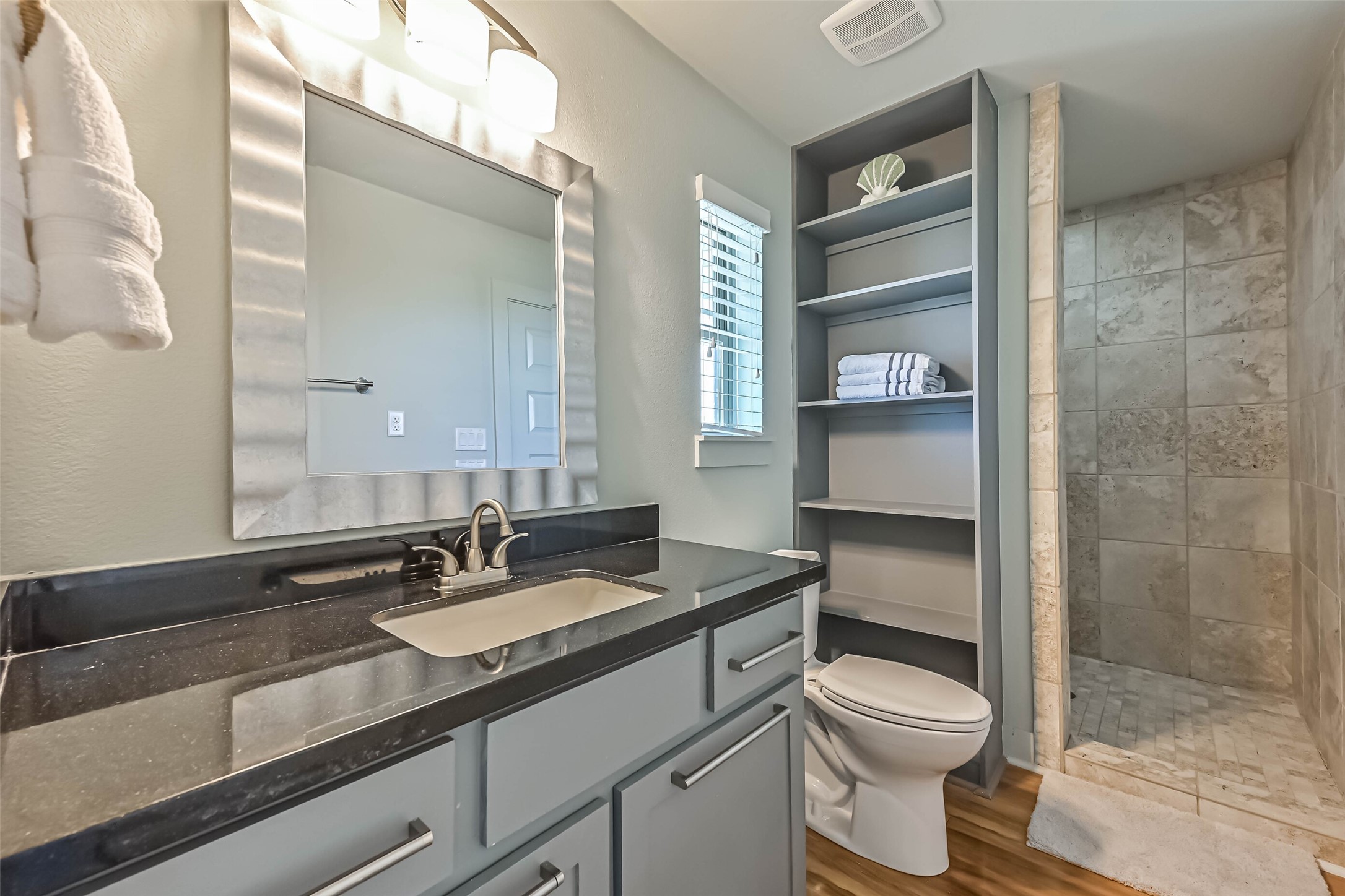 4214 Spanish Main Property Photo 24