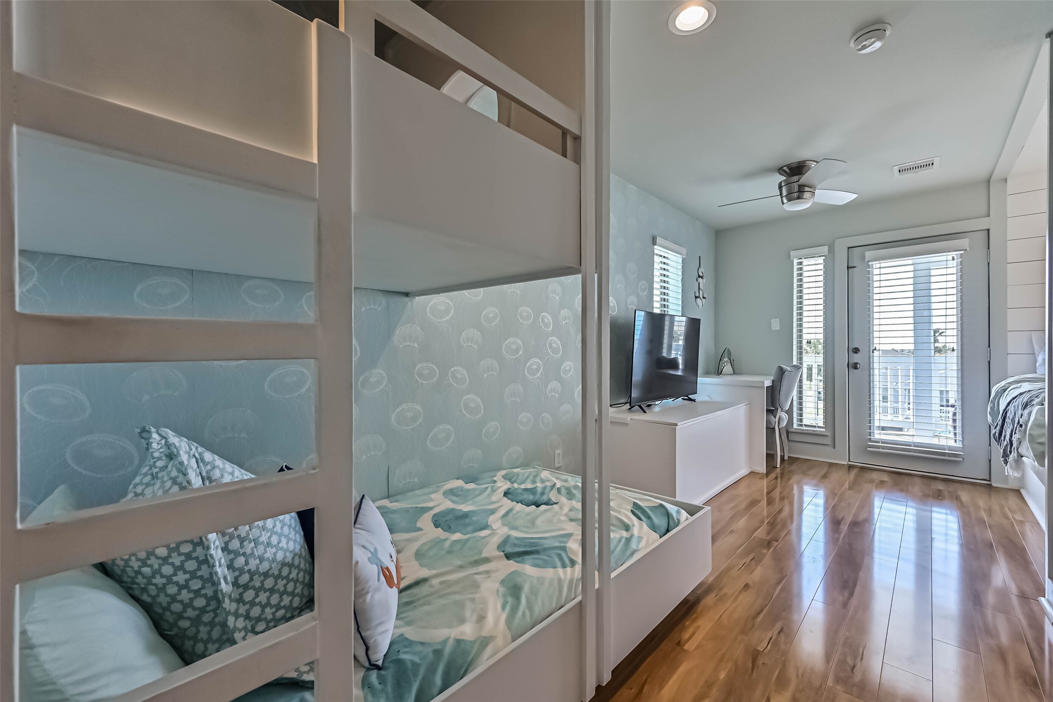 4214 Spanish Main Property Photo 26