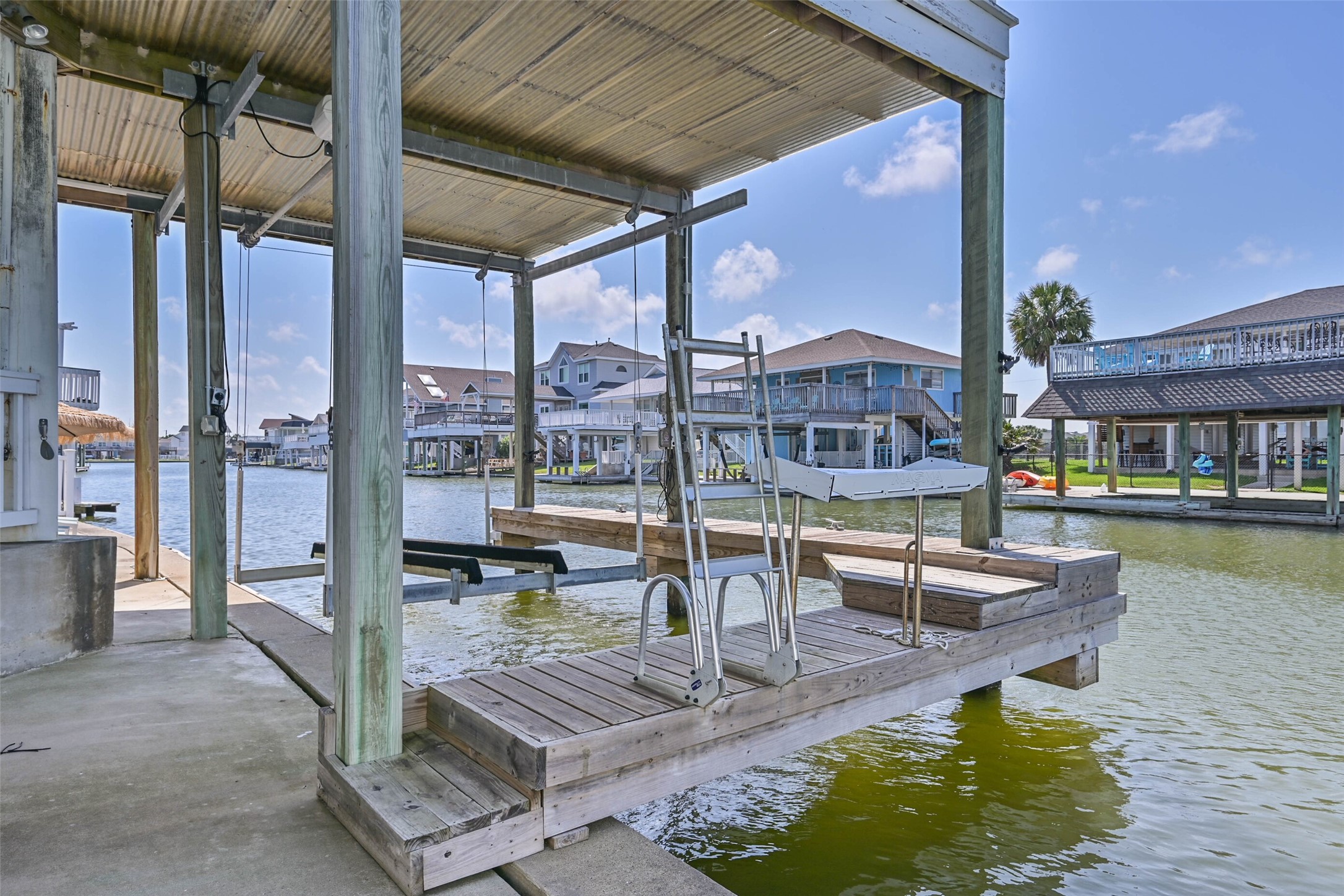4214 Spanish Main Property Photo 45