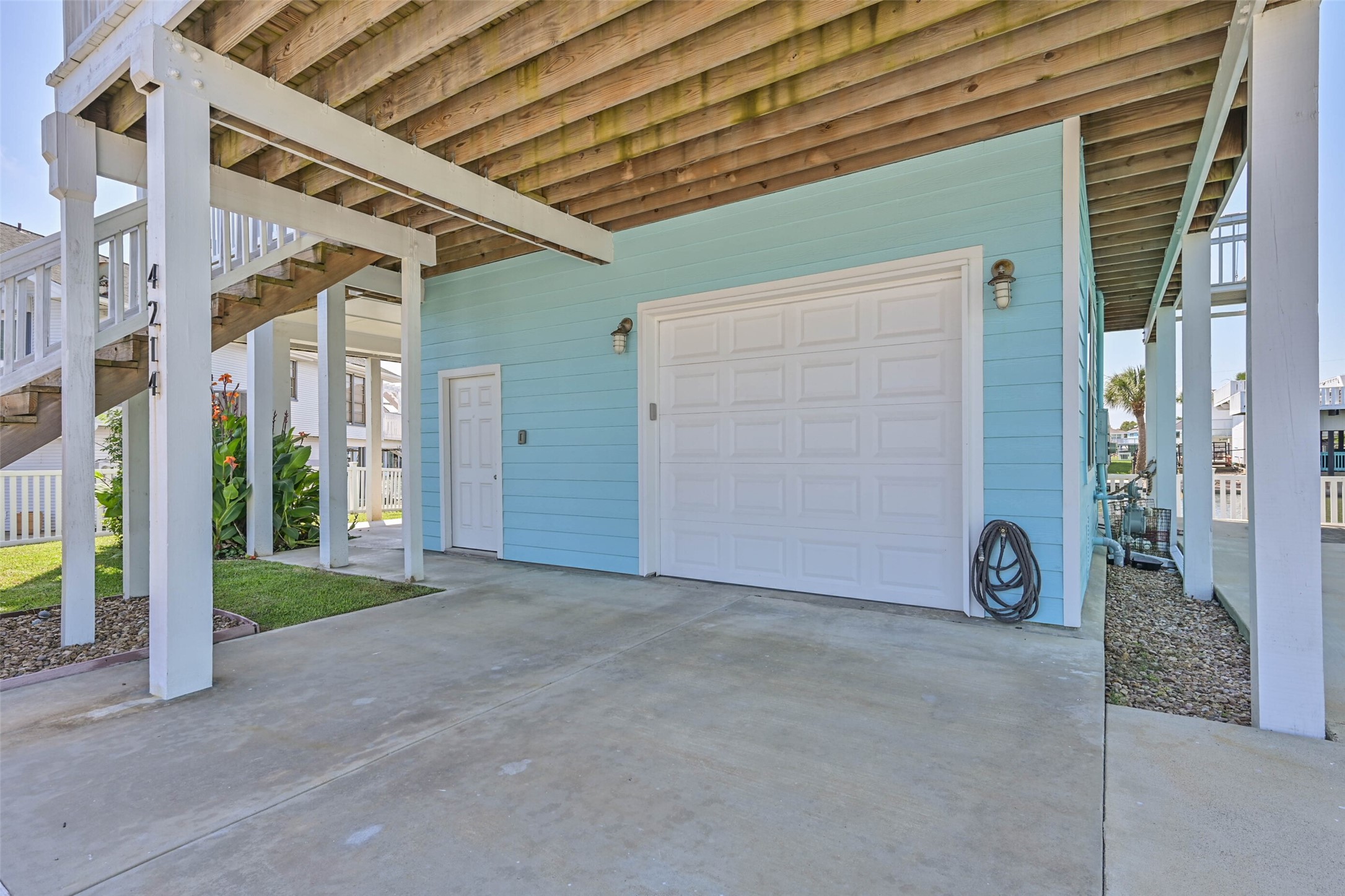 4214 Spanish Main Property Photo 47