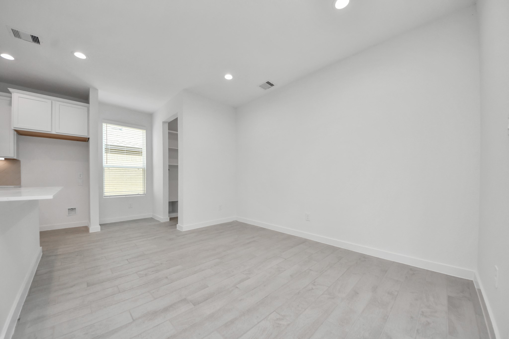 18526 Athena Flower Drive Property Photo 18