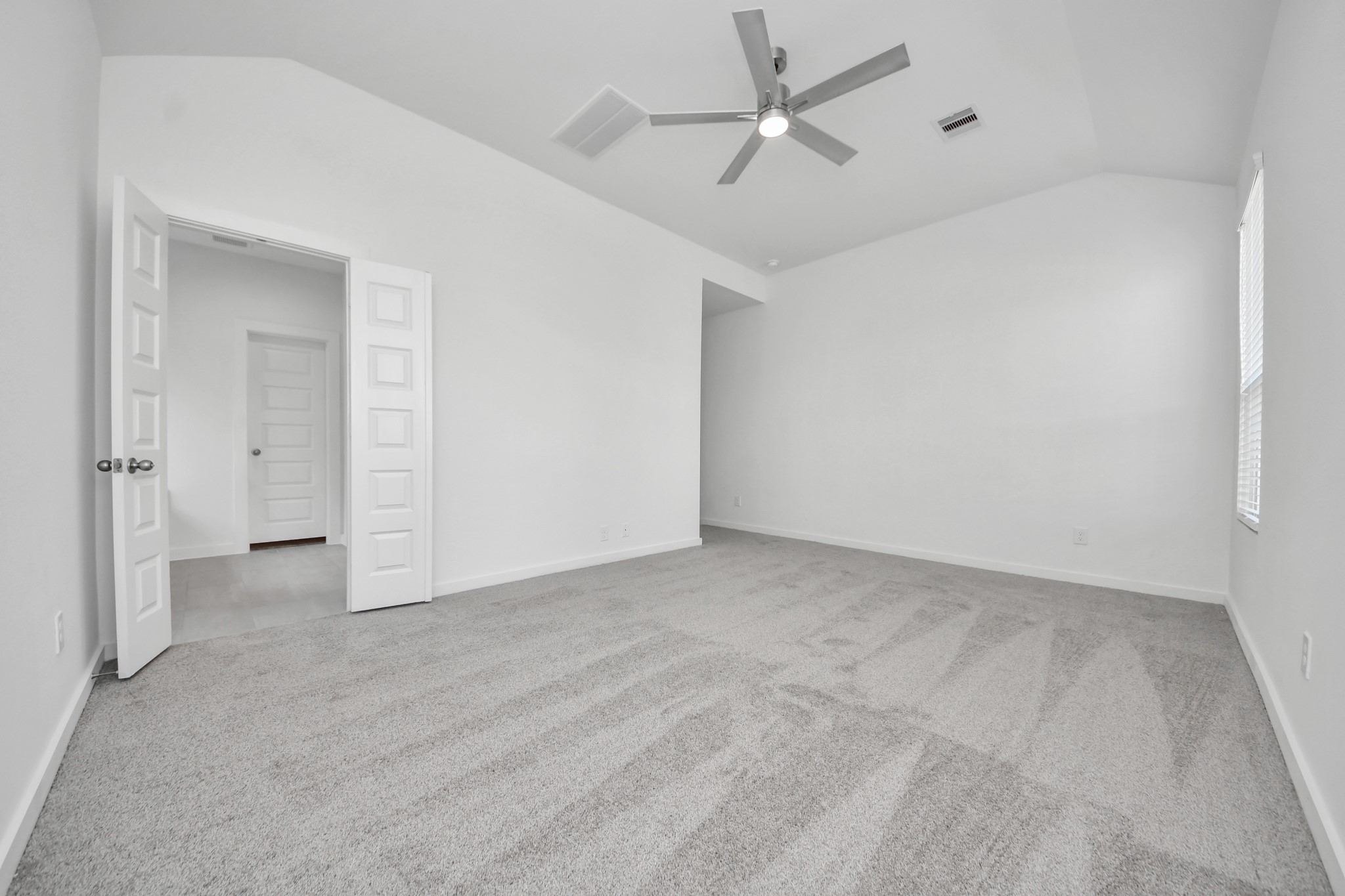 18526 Athena Flower Drive Property Photo 21