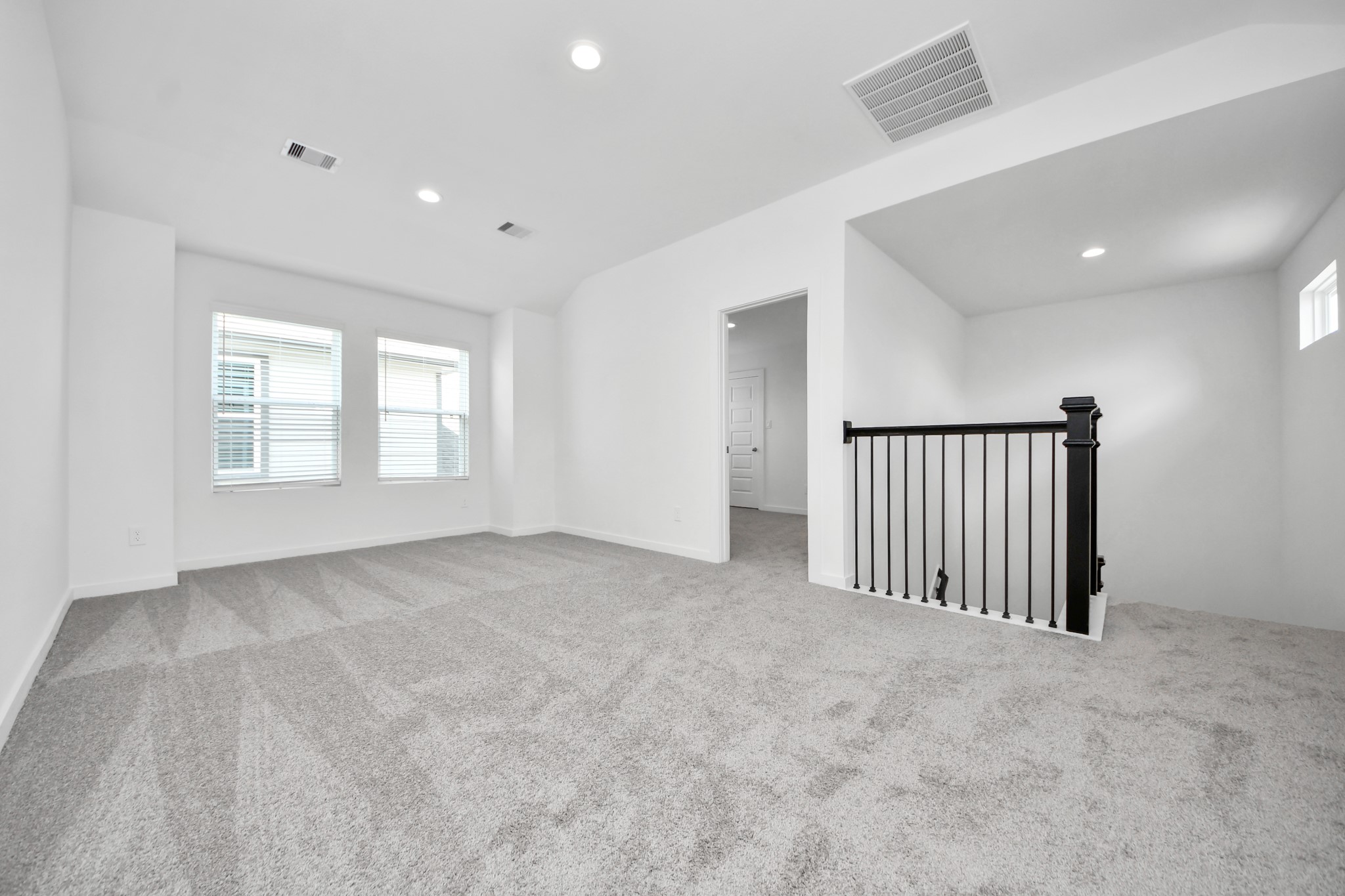18526 Athena Flower Drive Property Photo 27