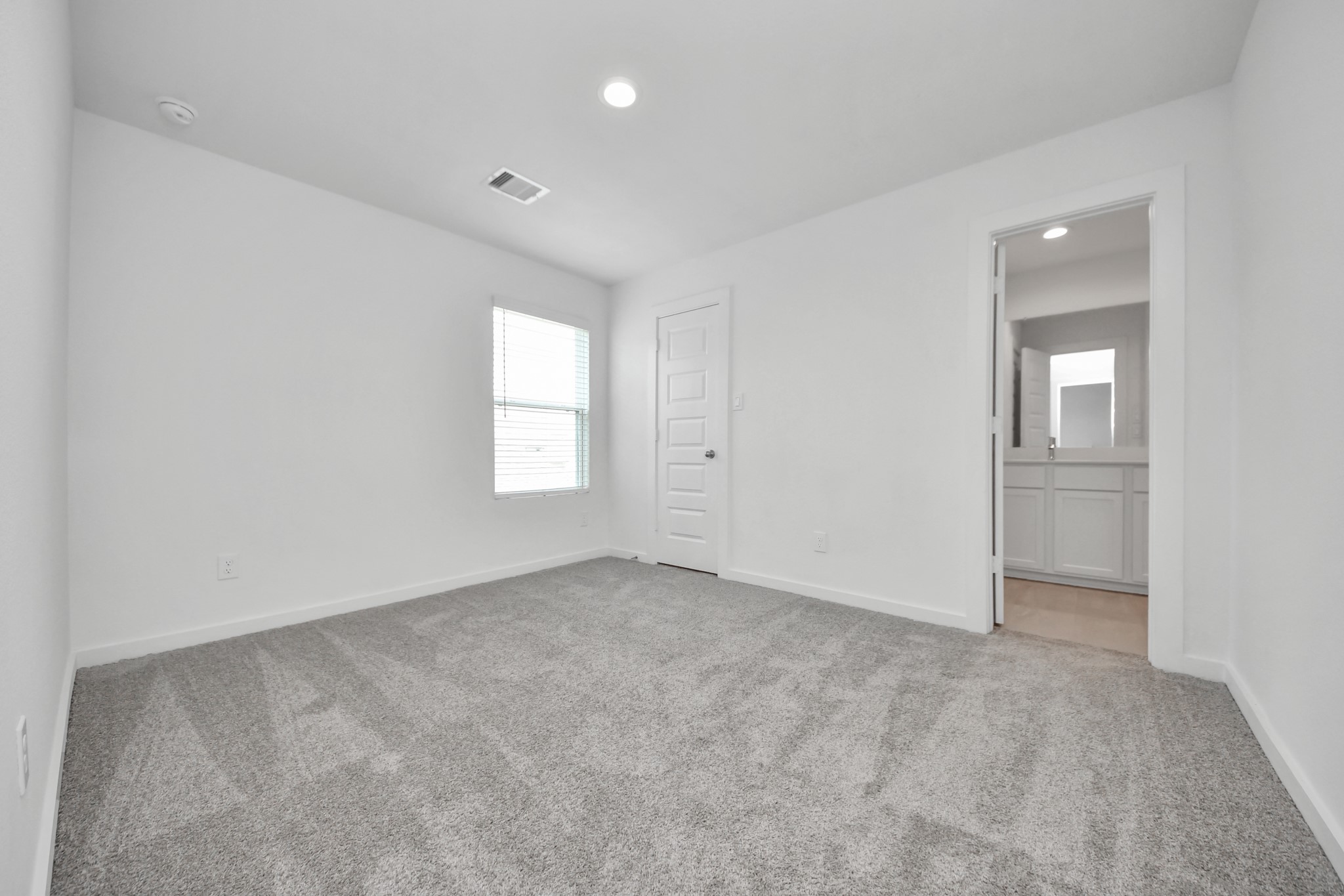 18526 Athena Flower Drive Property Photo 29