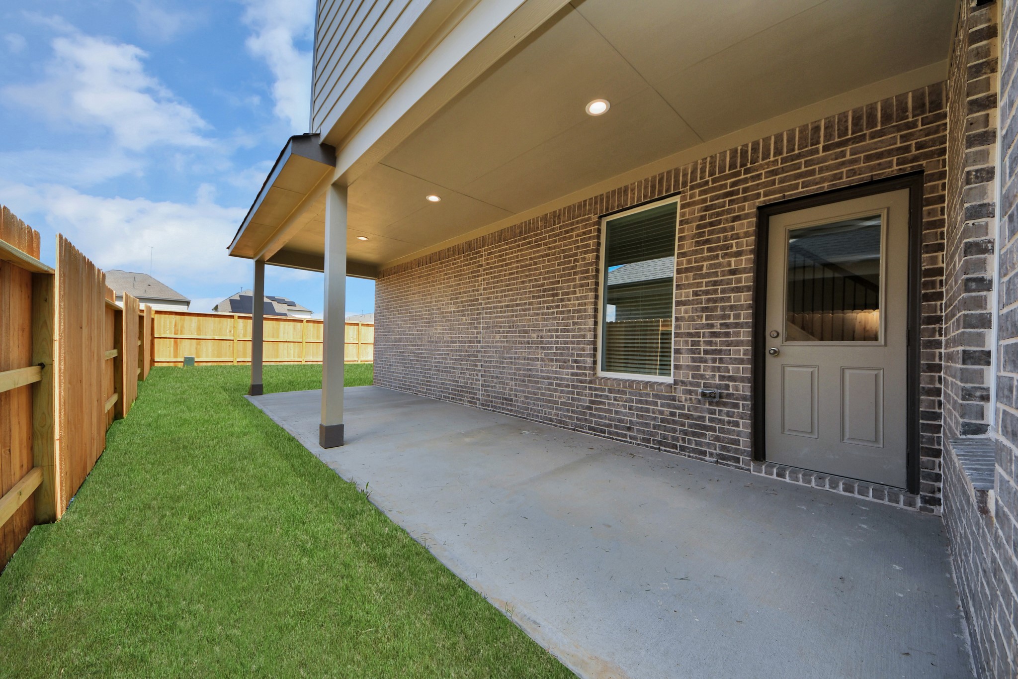 18526 Athena Flower Drive Property Photo 36