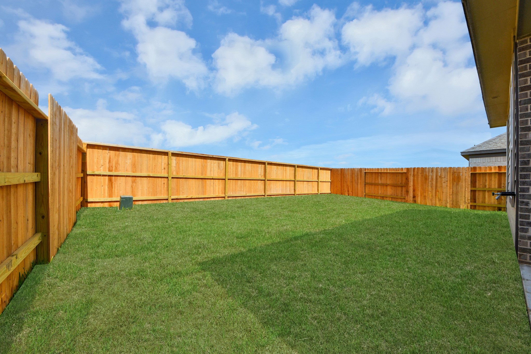 18526 Athena Flower Drive Property Photo 37
