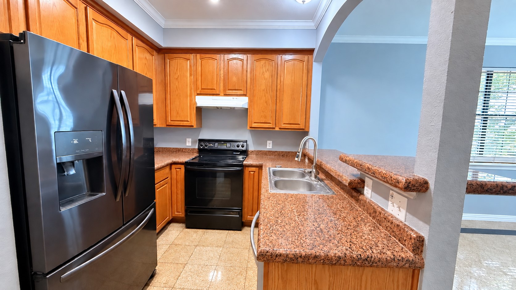 9400 Bellaire Boulevard 501 Property Photo 5