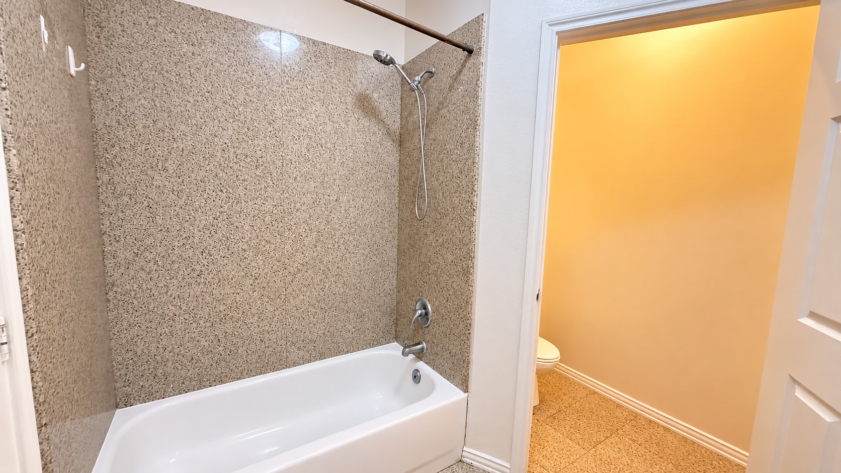 9400 Bellaire Boulevard 501 Property Photo 11