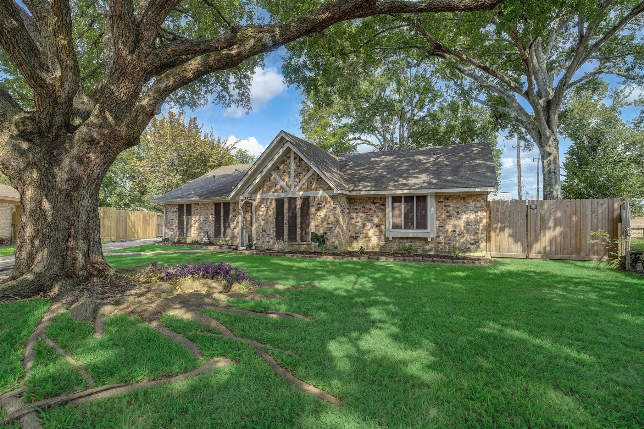 2901 Castle Court Property Photo 43