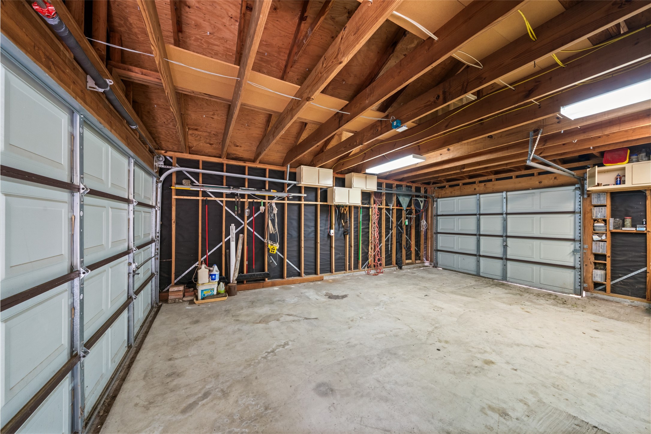1107 Du Barry Lane Property Photo 21