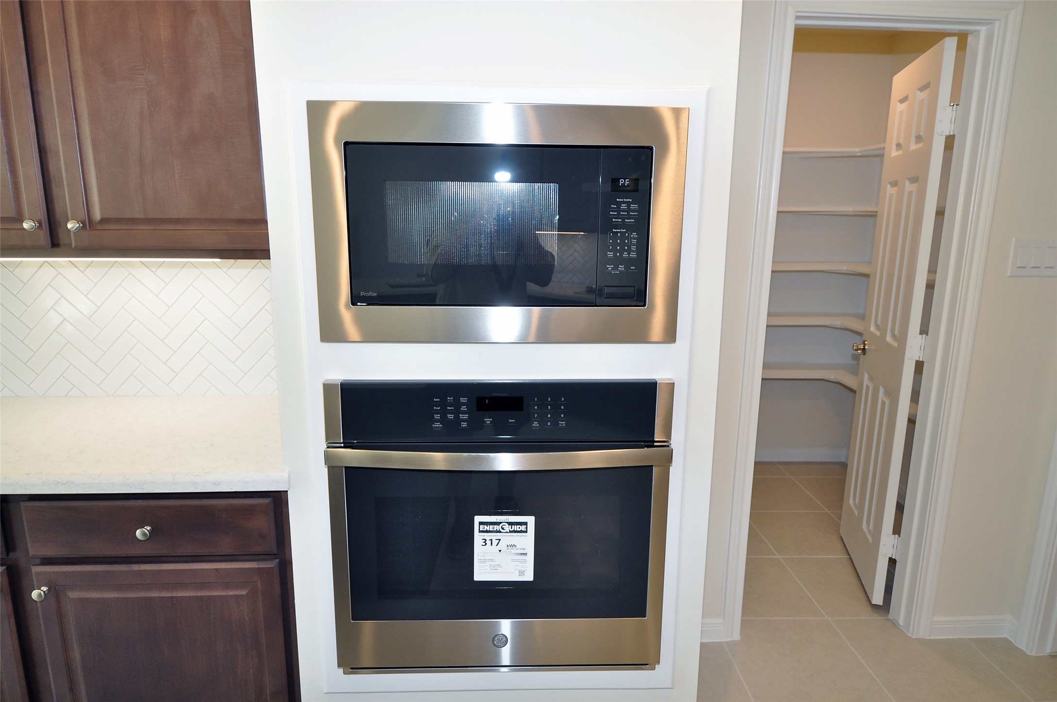 2210 Fortuna Drive Property Photo 19