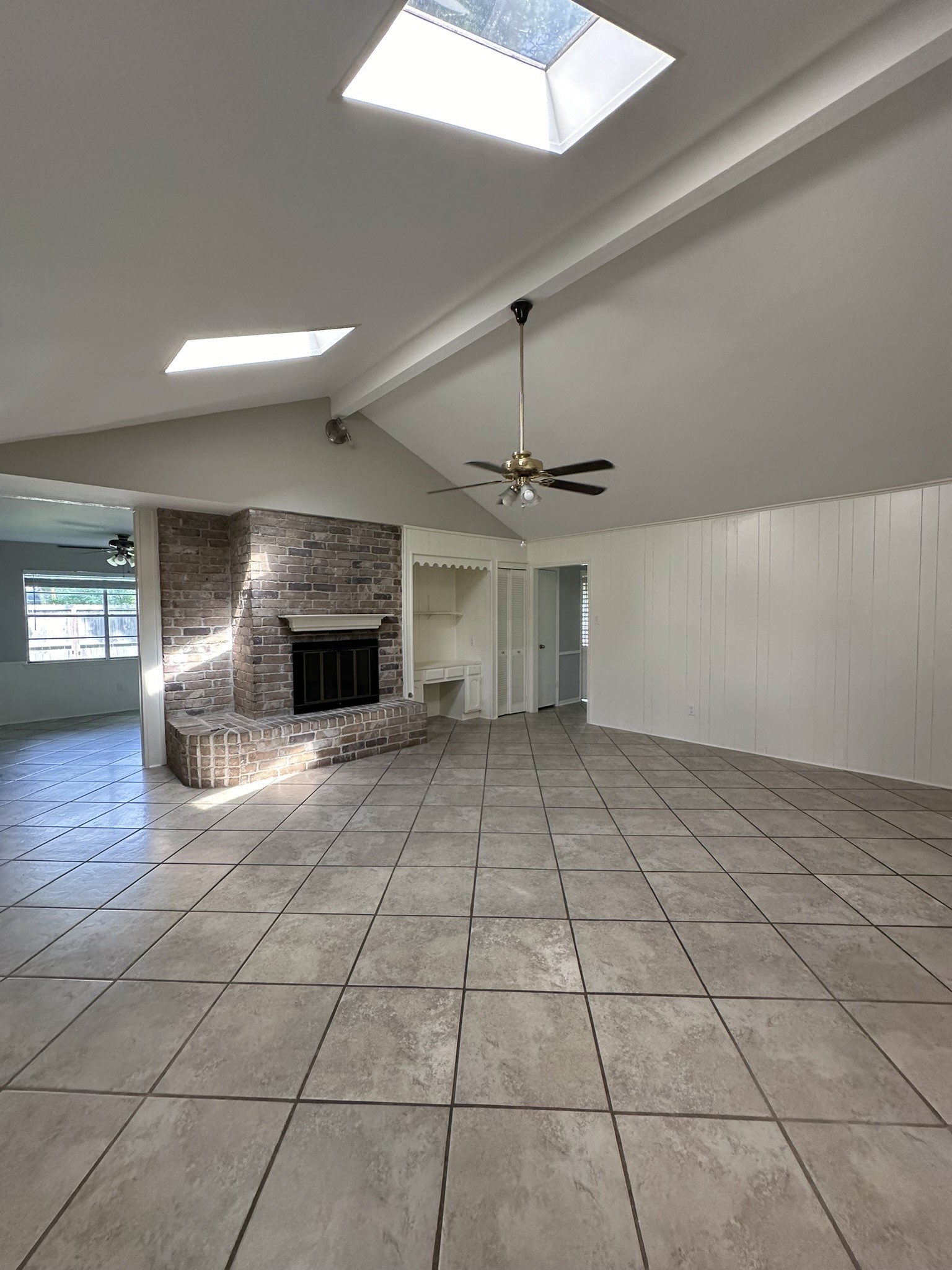 11702 Brighton Lane Property Photo 6