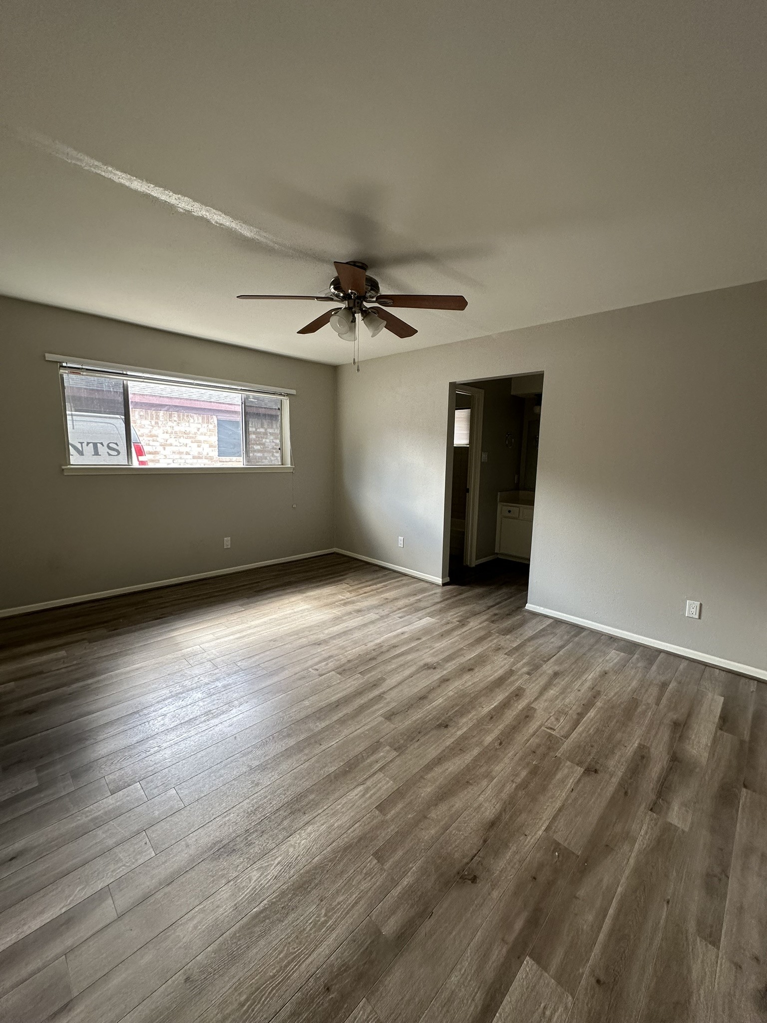 11702 Brighton Lane Property Photo 10