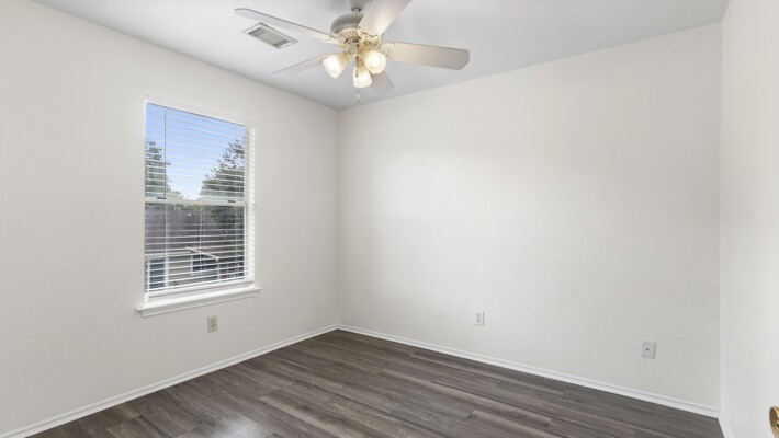 834 Oak West Drive Property Photo 13