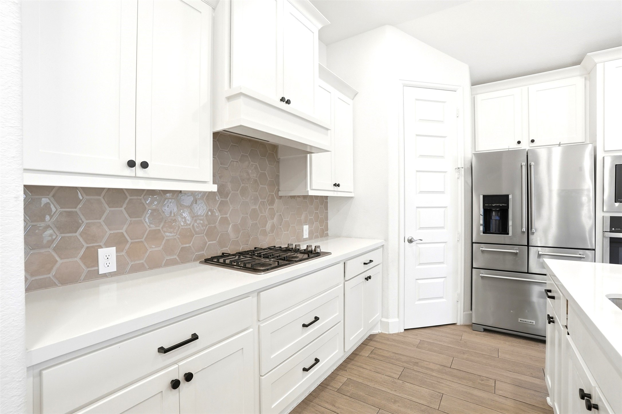 2202 Mallow Lane Property Photo 9