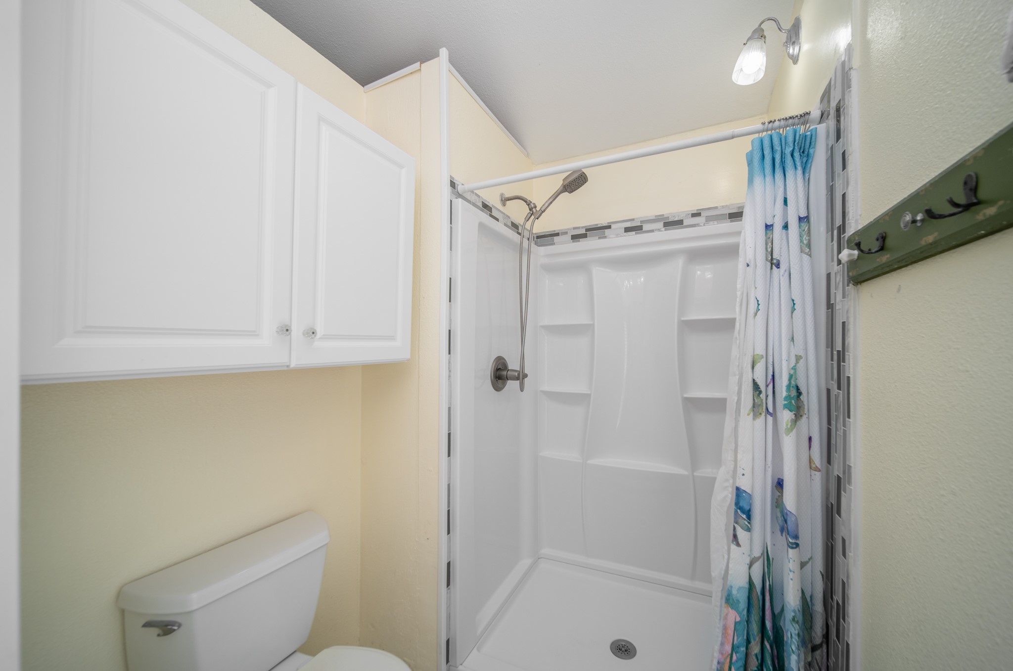 6317 Heards Lane Property Photo 13