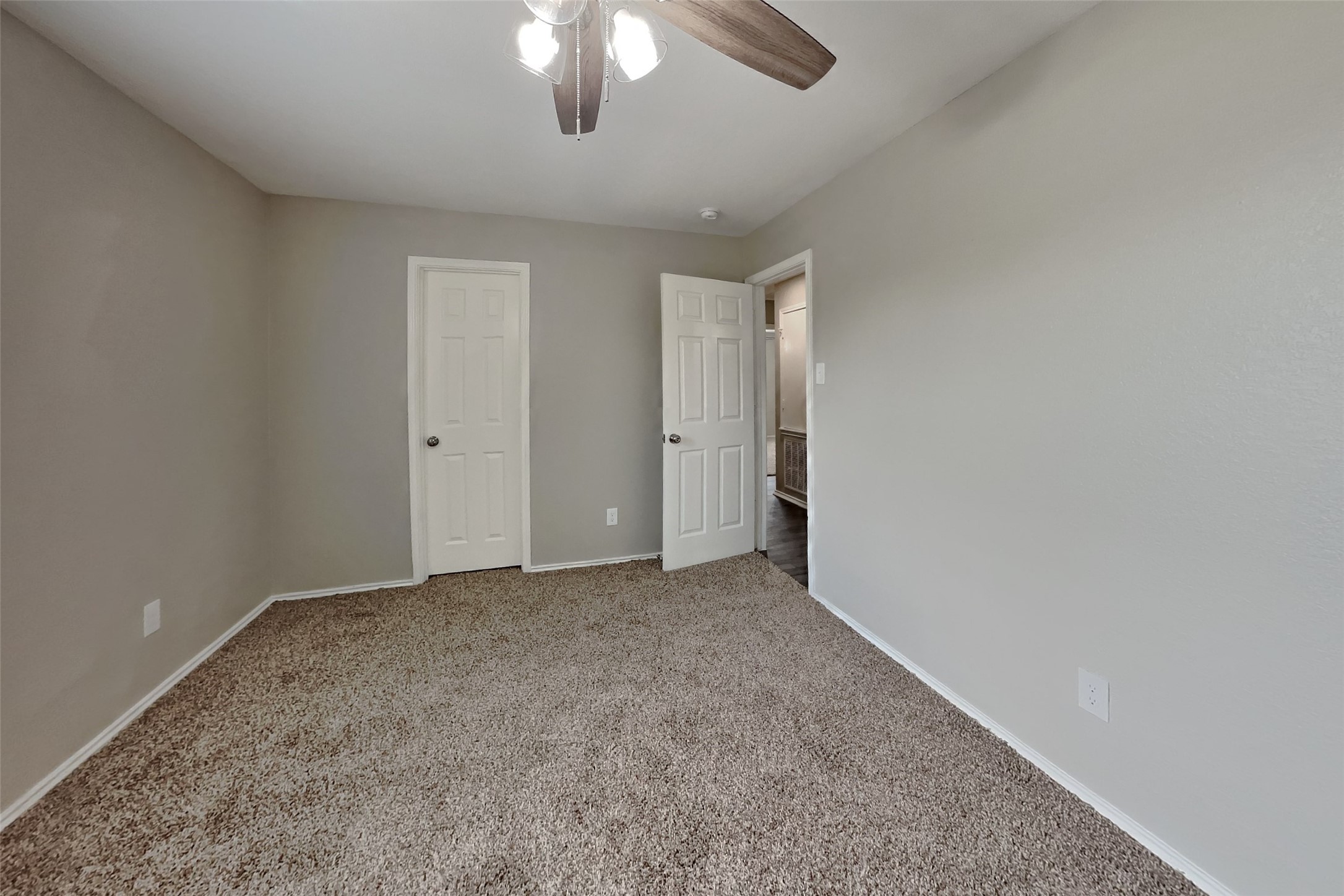5010 Diamondcliff Court Property Photo 12