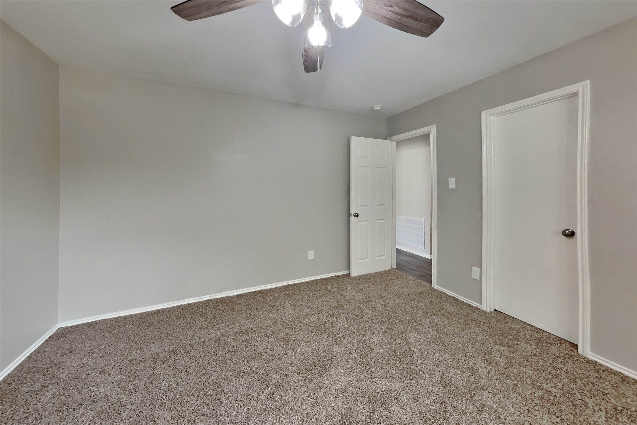 5010 Diamondcliff Court Property Photo 13