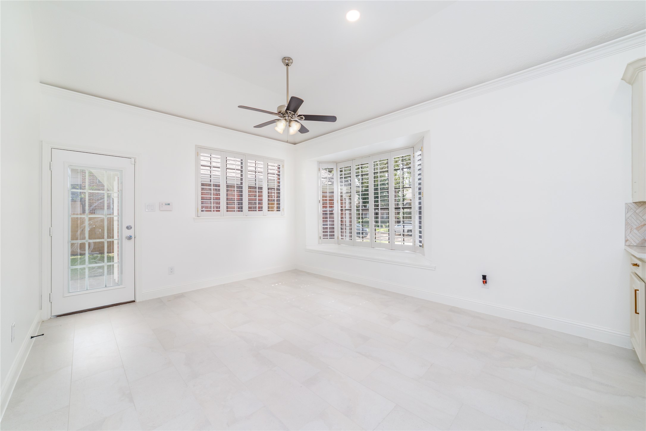 16006 Winchmore Hill Drive Property Photo 16