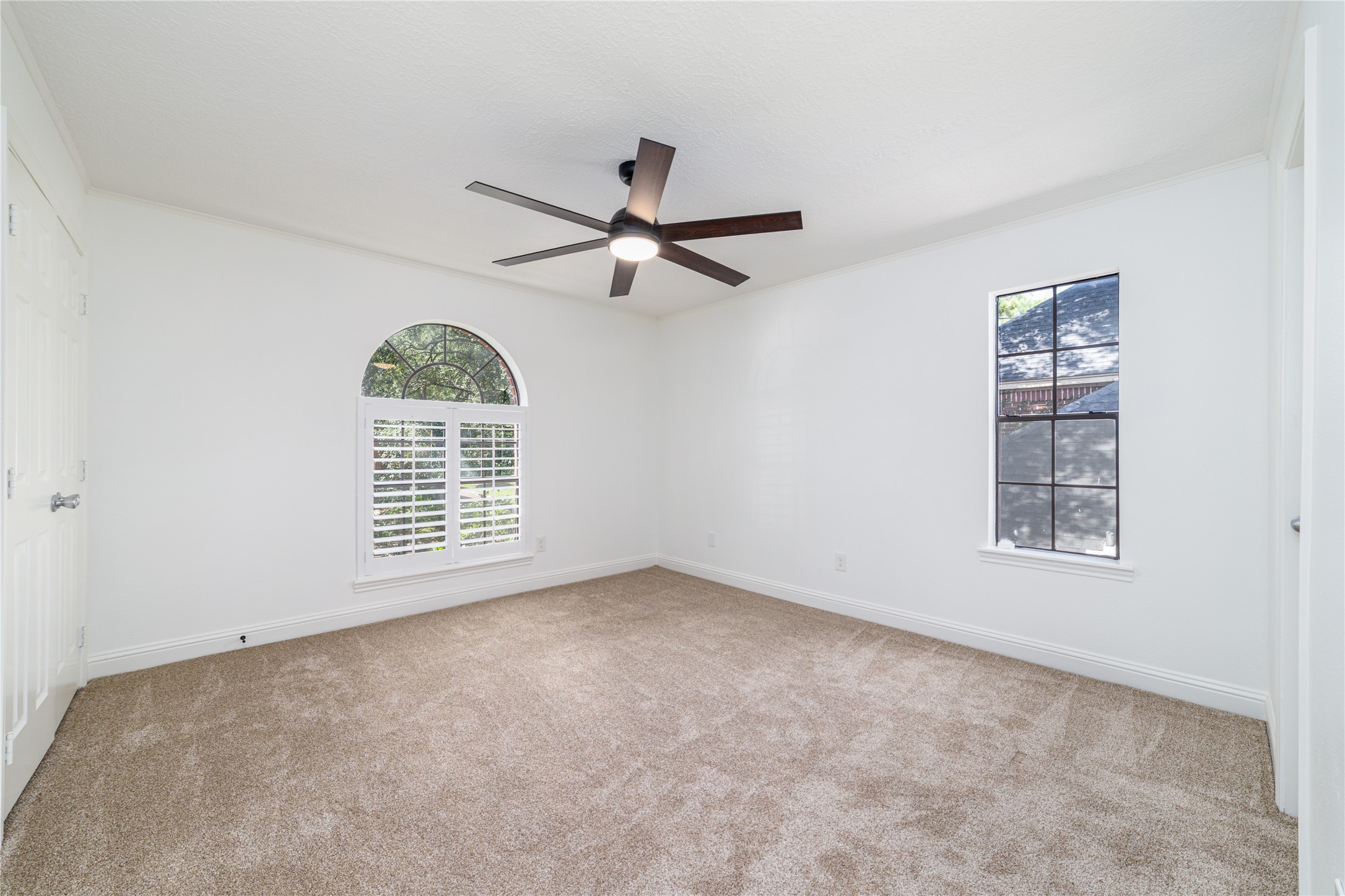 16006 Winchmore Hill Drive Property Photo 24