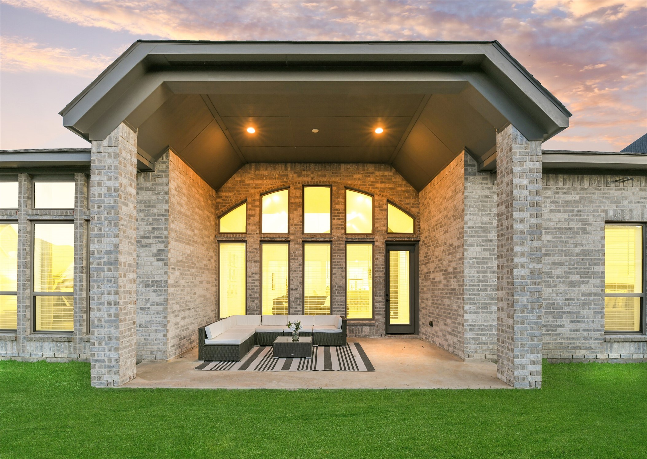 19206 Filly Park Circle Property Photo 42