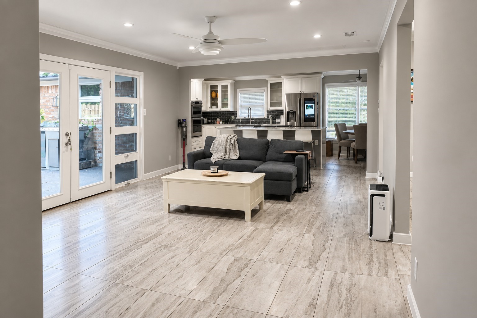 8426 Braes Boulevard Property Photo 12