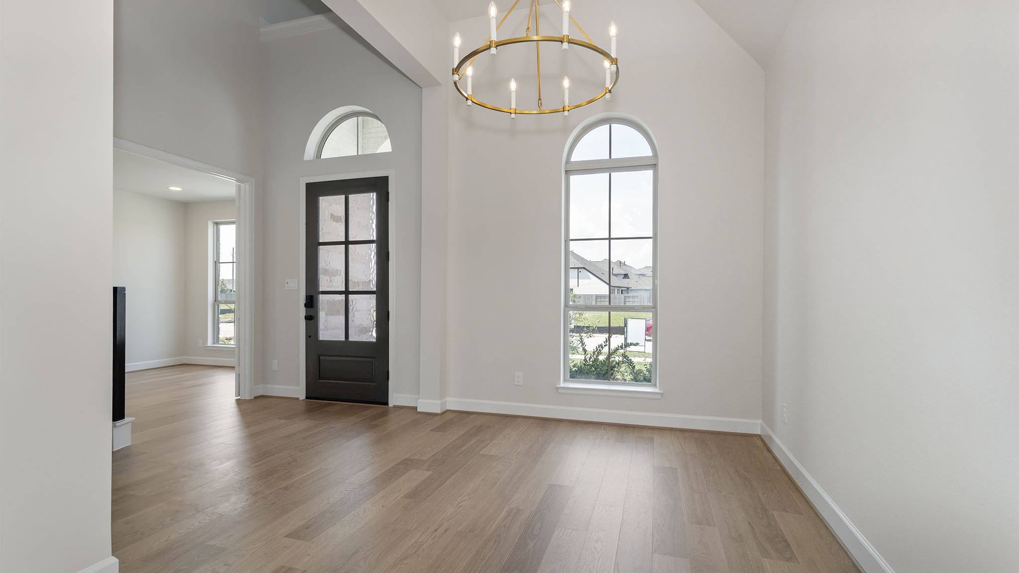 6611 Sparkling Citrus Street Property Photo 3