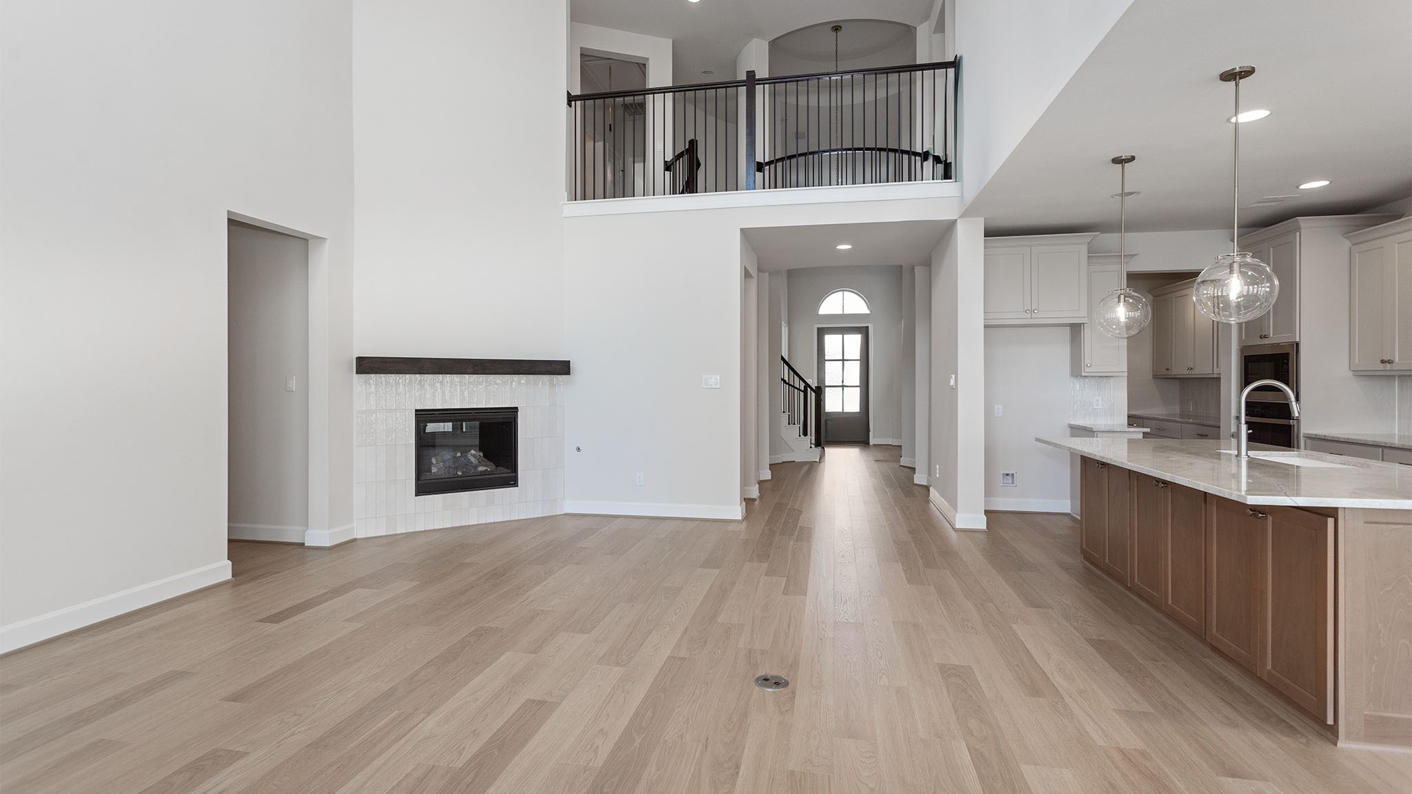 6611 Sparkling Citrus Street Property Photo 5
