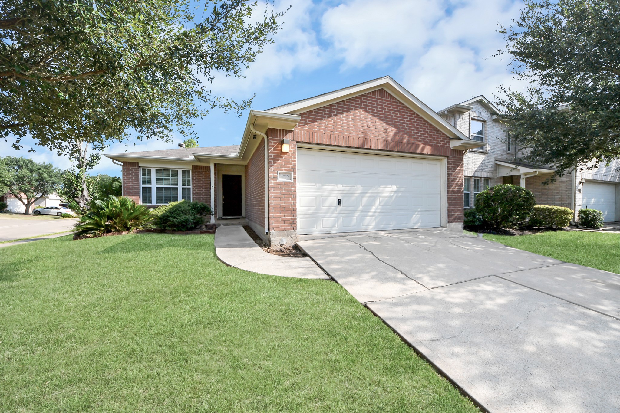 17918 Carroll Place Lane Property Photo 1