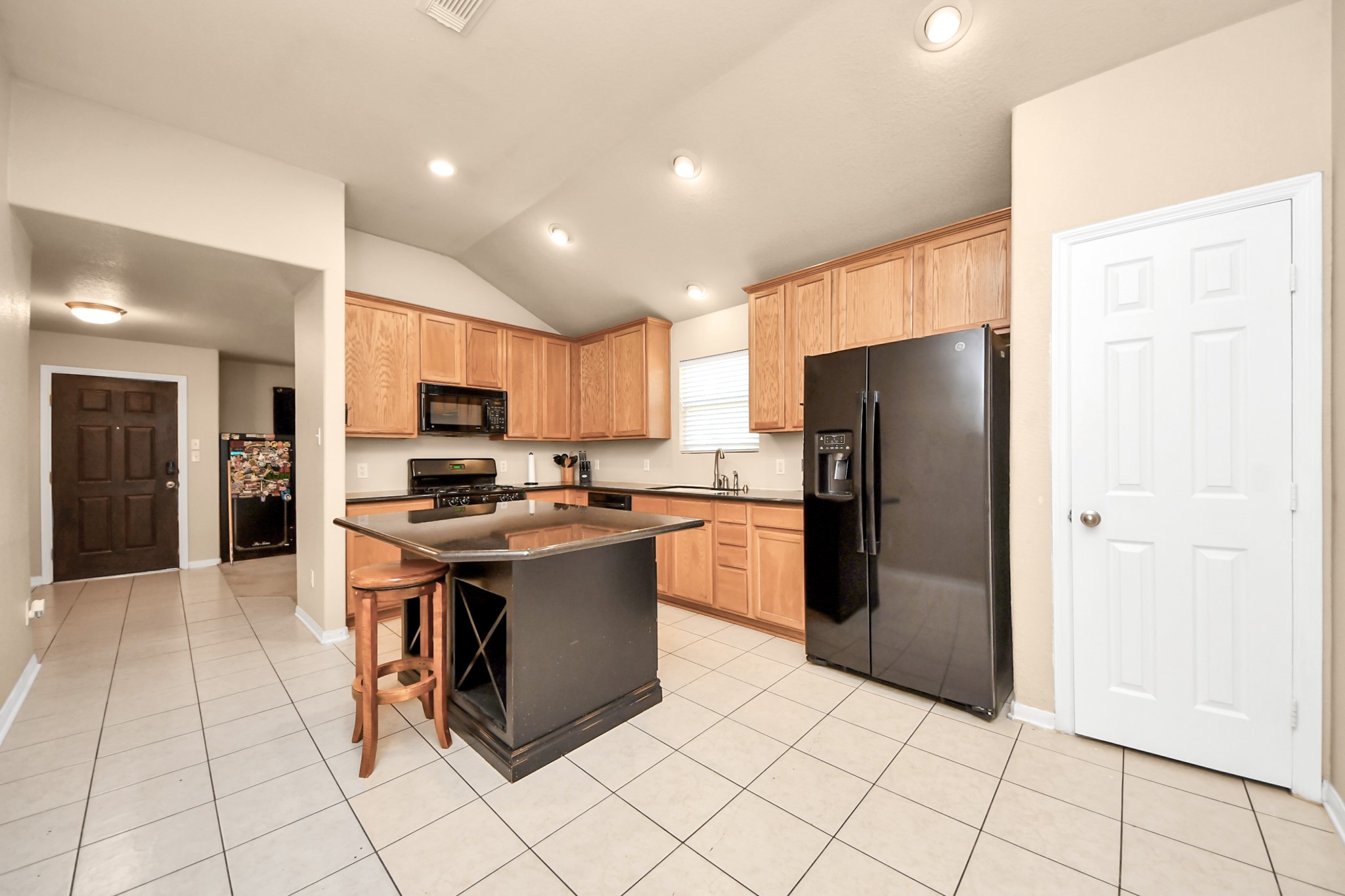 17918 Carroll Place Lane Property Photo 3