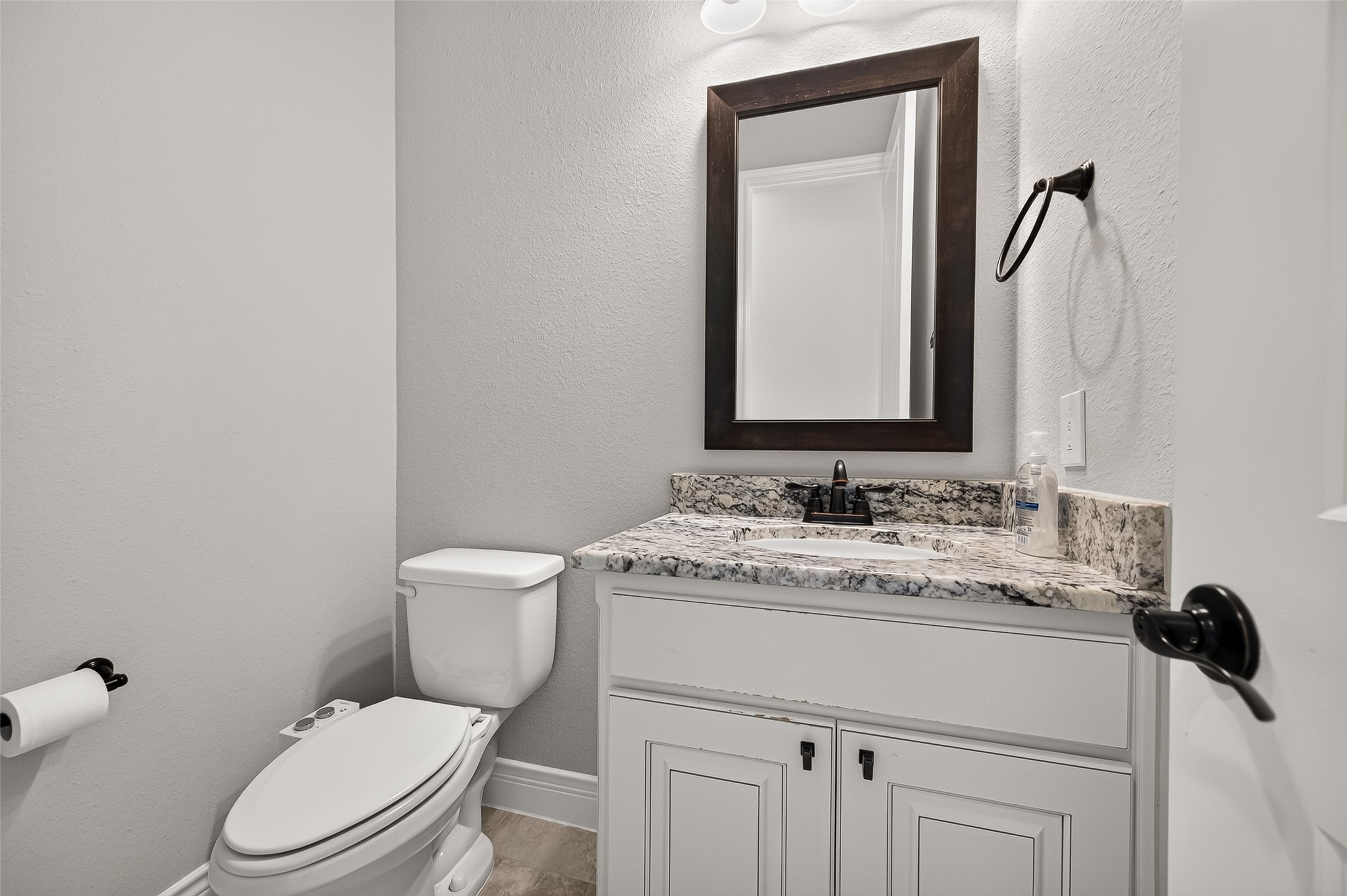 10210 Olivia View Ln Property Photo 26
