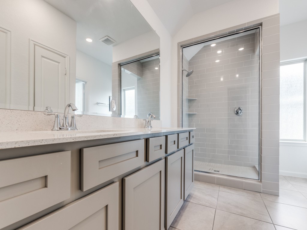 214 Fulton Station Drive Property Photo 10