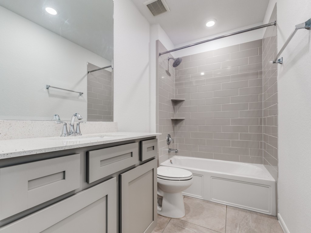 214 Fulton Station Drive Property Photo 13