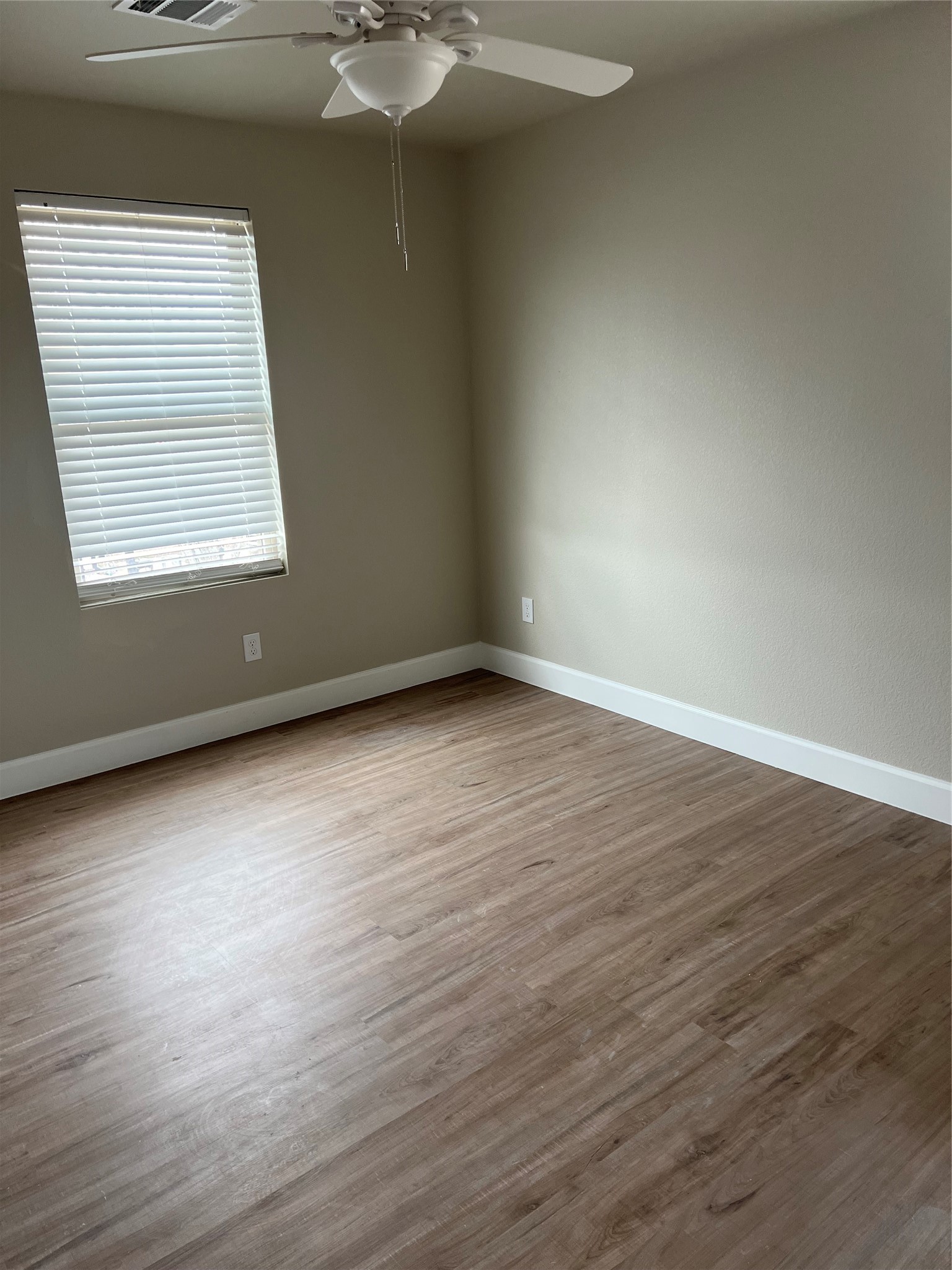 9720 Pelsey Street Property Photo 14
