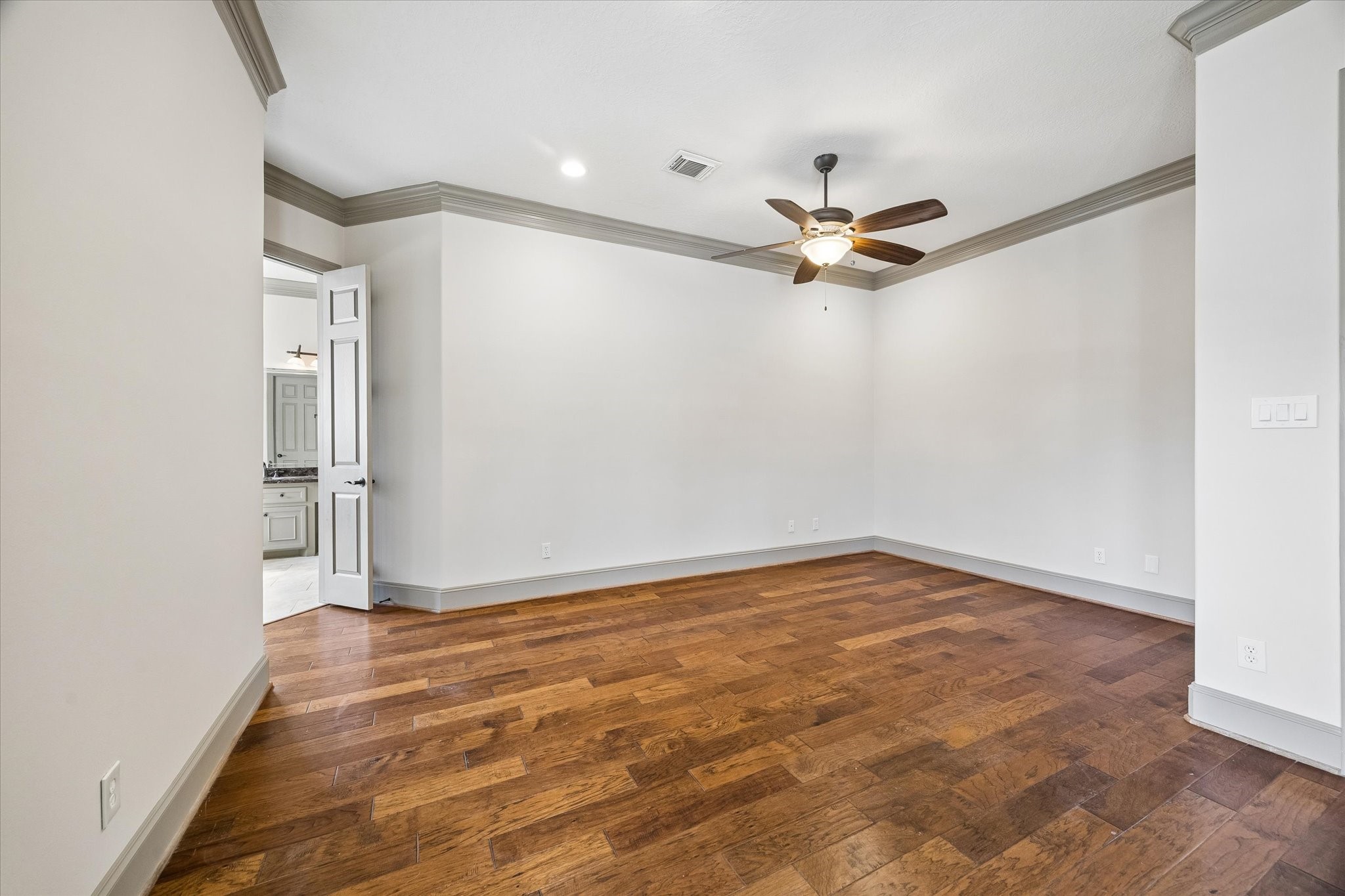 25 Club Oak Court Property Photo 20