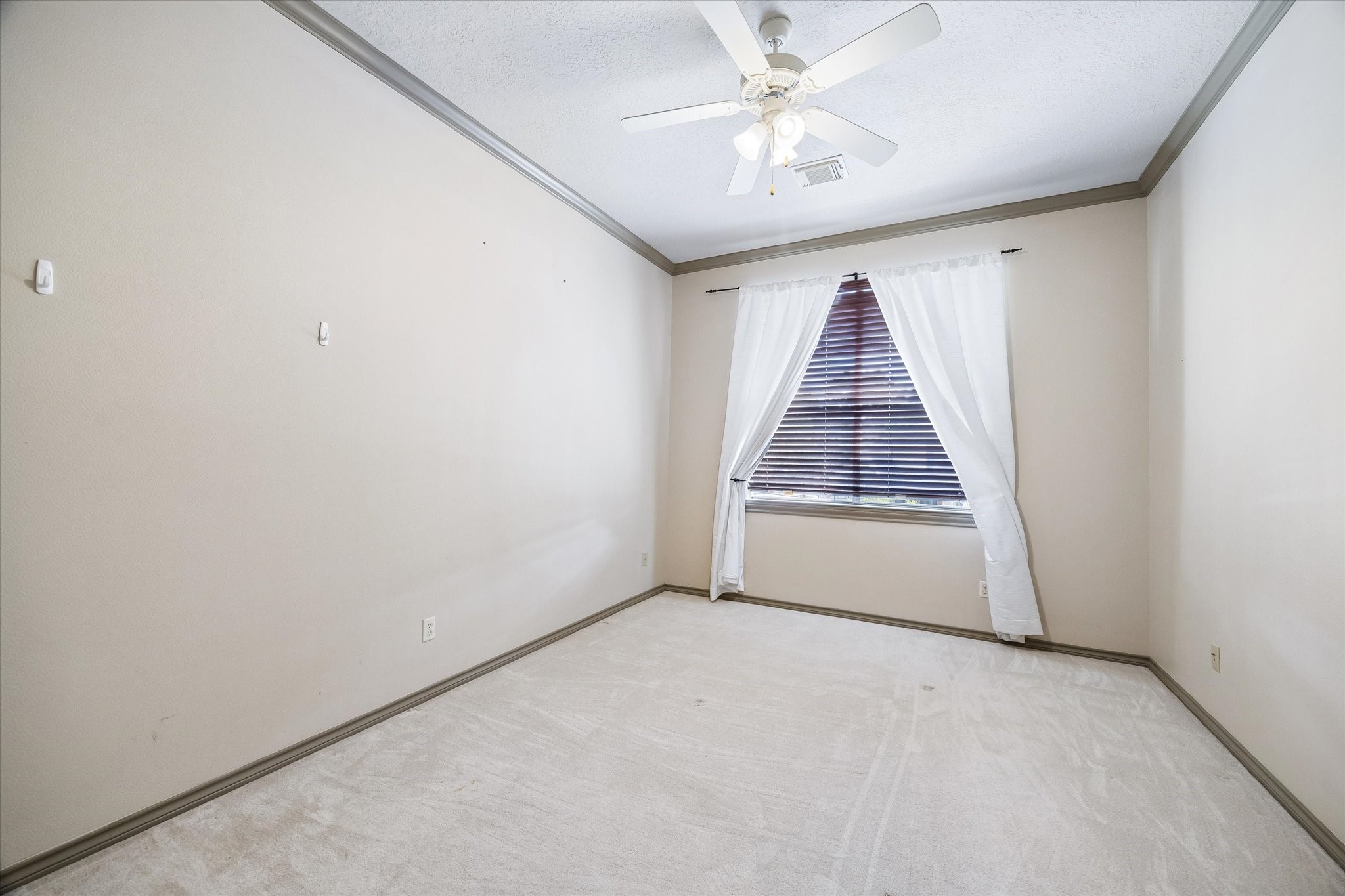 25 Club Oak Court Property Photo 31